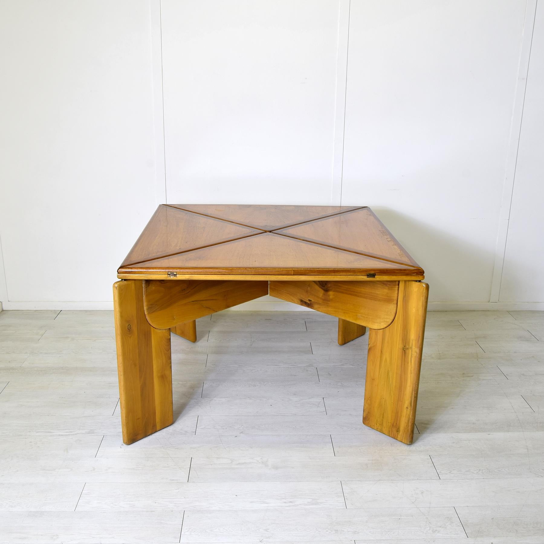 Mid-Century Modern Silvio Coppola Big Foot square table for Bernini 1960s. For Sale