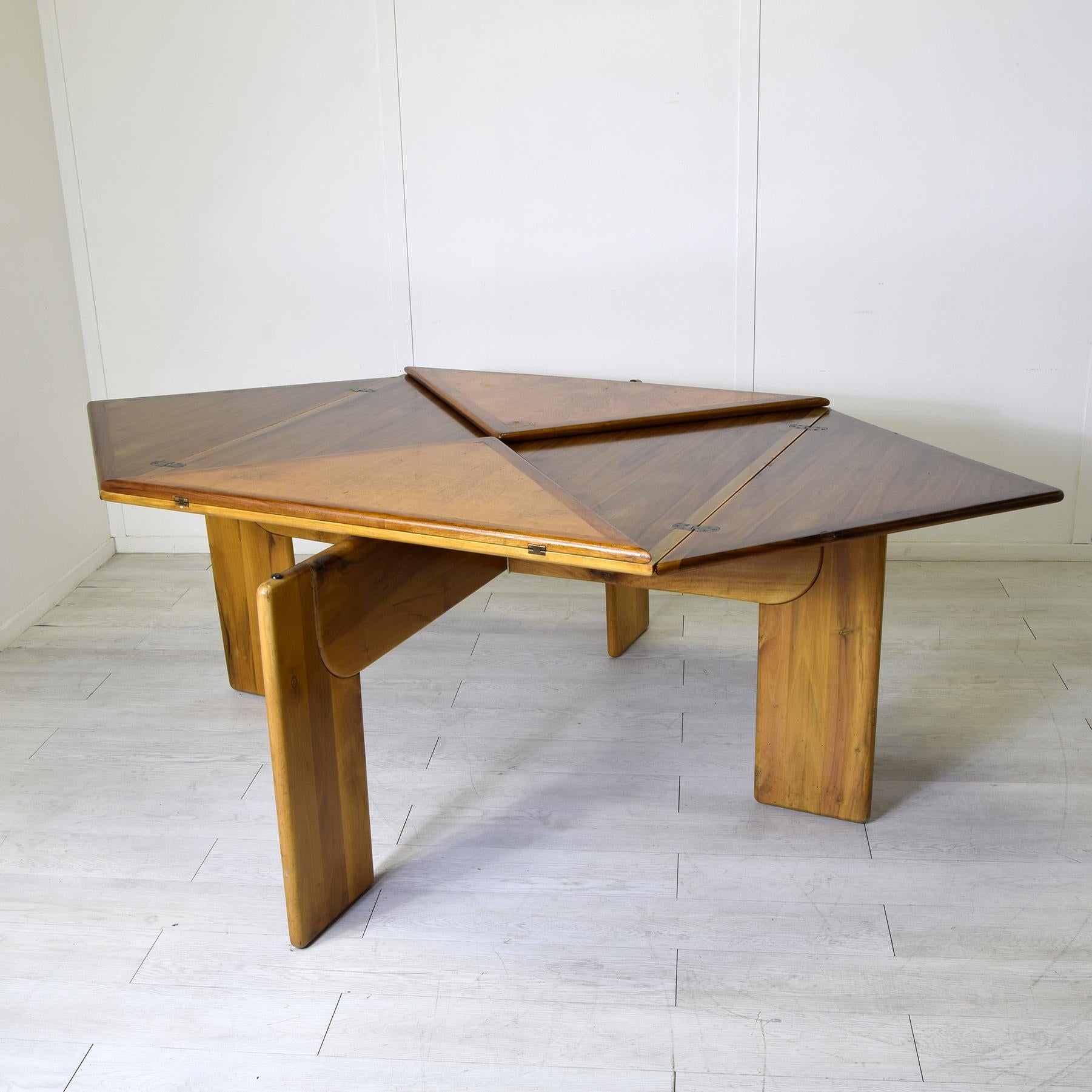 Mid-20th Century Silvio Coppola Big Foot square table for Bernini 1960s. For Sale
