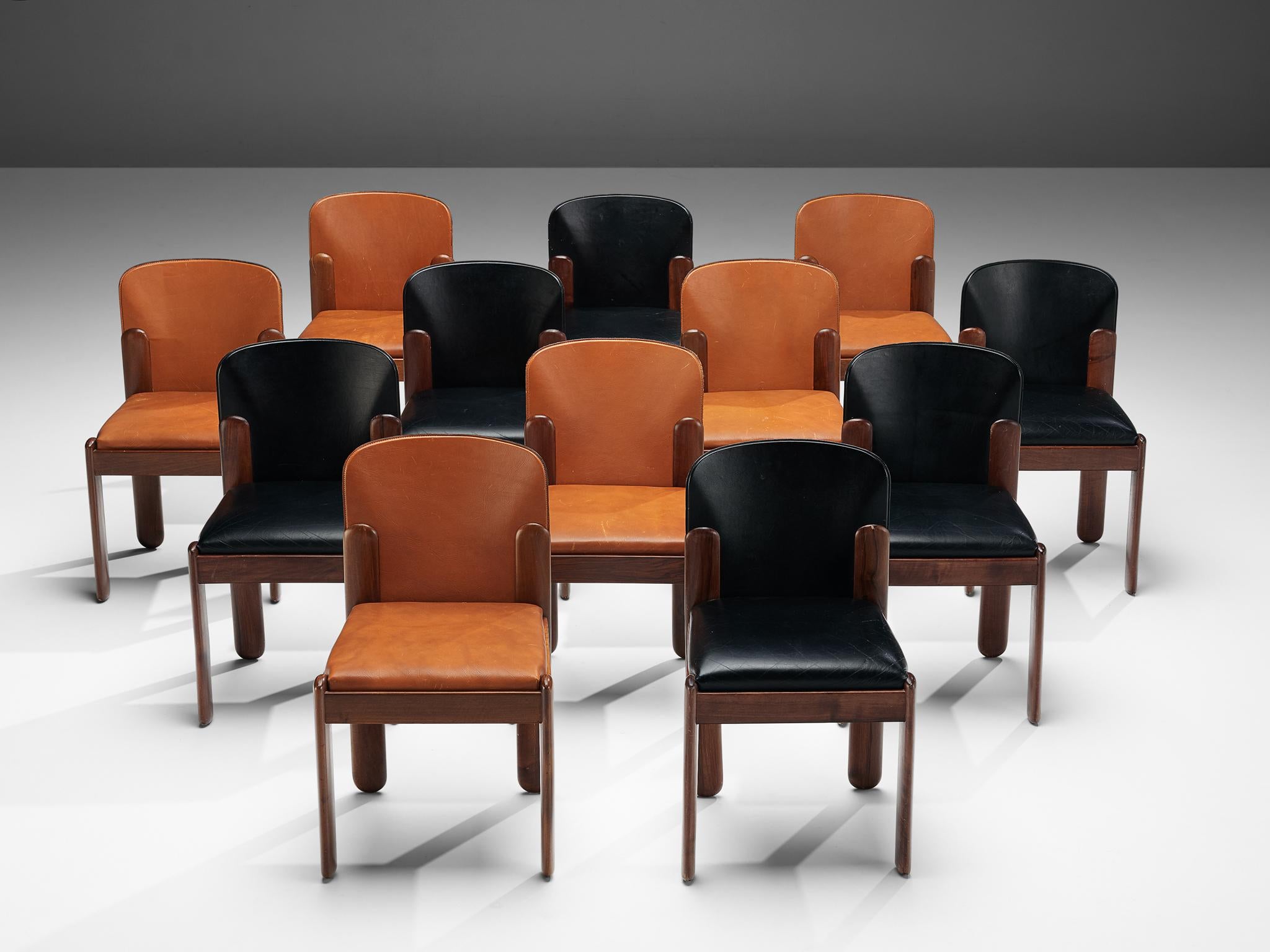Silvio Coppola for Bernini, twelve dining chairs, model 330, black and brown leather and stained beech, Italy, 1960s

Wonderful bicolor set of twelve dining chairs by Italian designer Silvio Coppola. These aesthetically well balanced chairs strongly