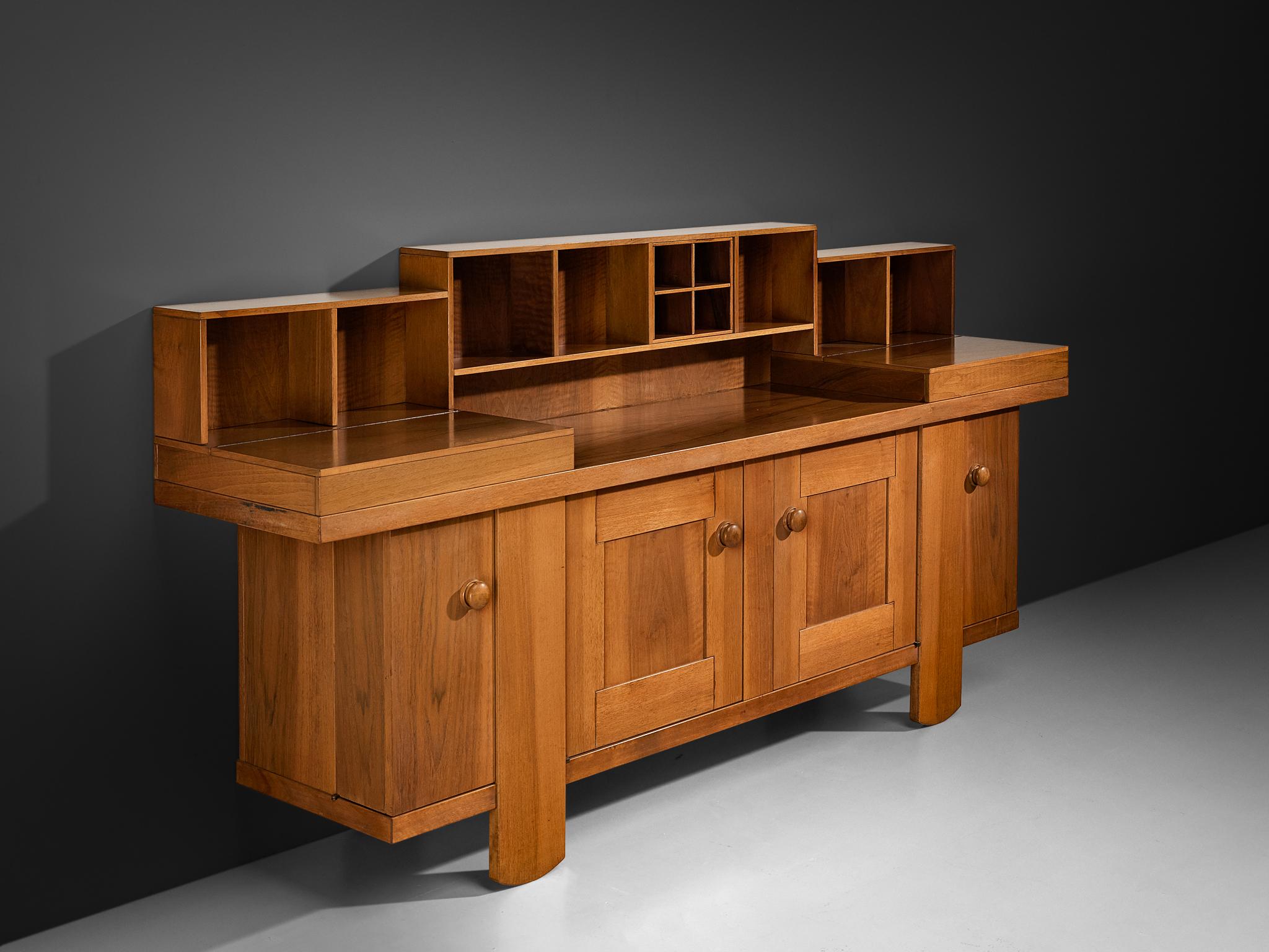 Silvio Coppola for Bernini Geometric Sideboard in Walnut In condizioni buone in vendita a Waalwijk, NL