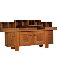 Credenza geometrica in noce di Silvio Coppola per Bernini