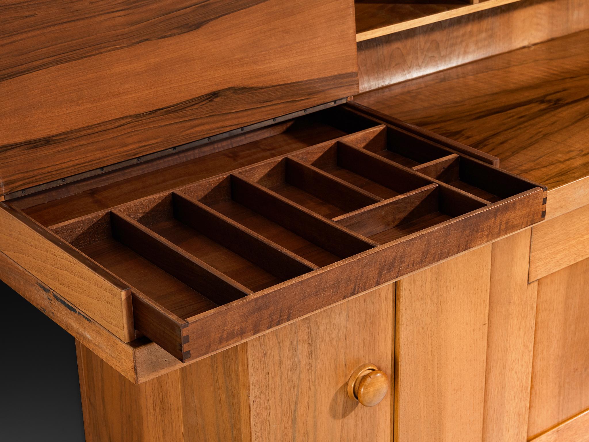 Silvio Coppola for Bernini Geometric Sideboard in Walnut in vendita 2