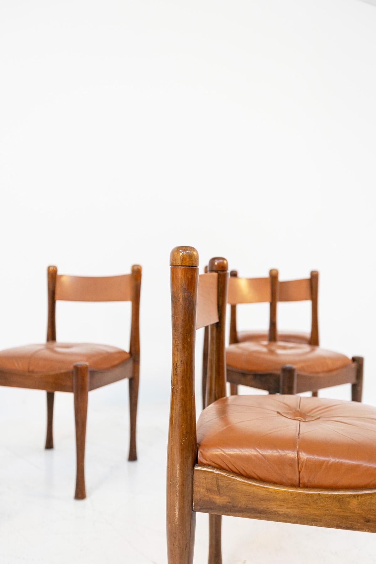 Silvio Coppola for Bernini Rare Set of Eight Chairs in Wood and Brown Leather 5