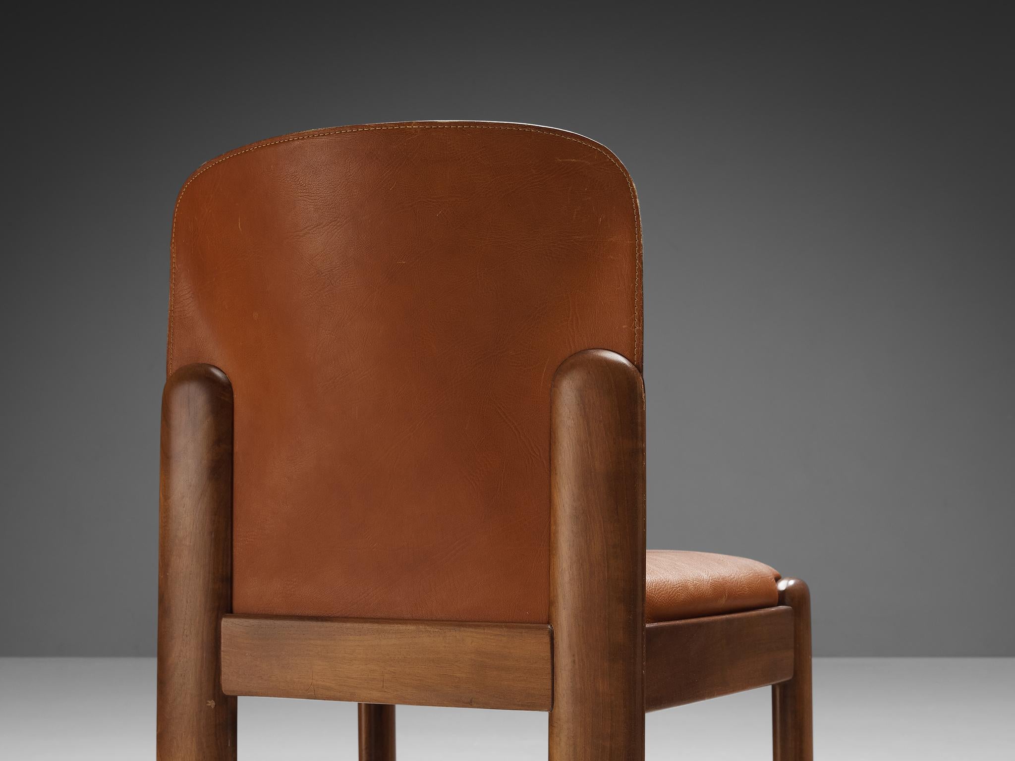 Silvio Coppola for Bernini Set of 12 Dining Chairs in Leather and Walnut In Good Condition In Waalwijk, NL