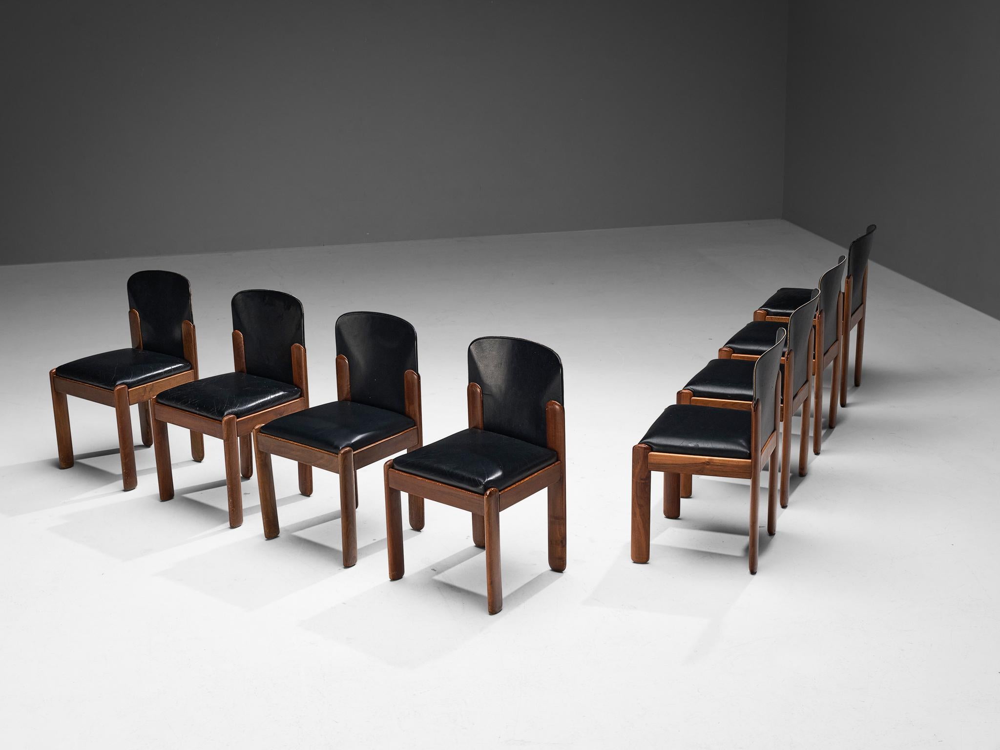 Silvio Coppola for Bernini Set of Eight Dining Chairs in Walnut and Leather 2