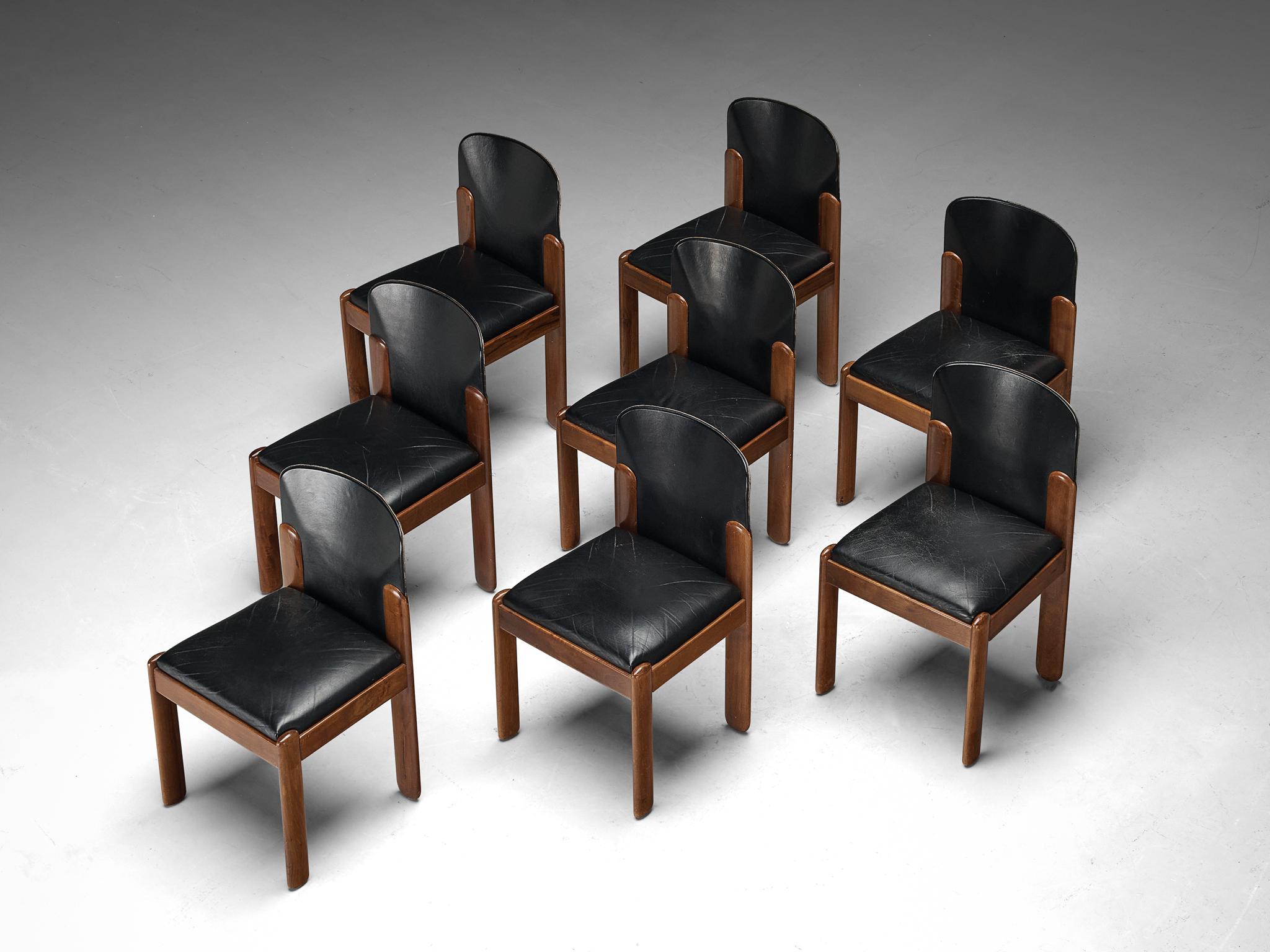 Silvio Coppola for Bernini Set of Eight Dining Chairs in Walnut  For Sale 2
