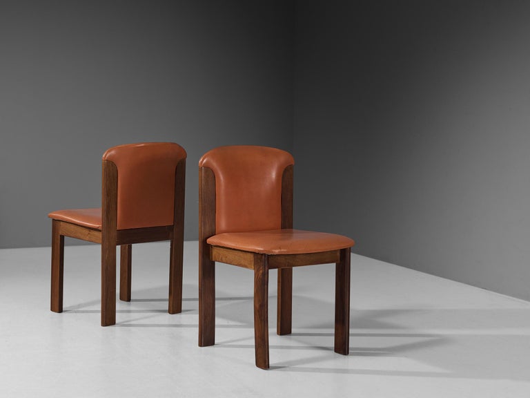 Mid-Century Modern Silvio Coppola for Bernini Set of four Dining Chairs in Leather and Walnut For Sale