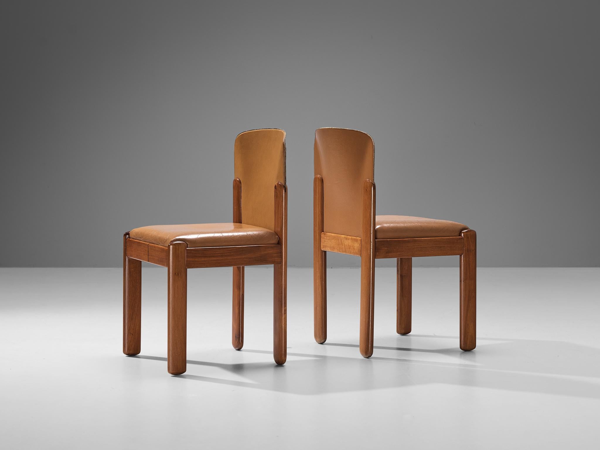 Mid-Century Modern Silvio Coppola for Bernini Set of Four Dining Chairs in Leather and Walnut