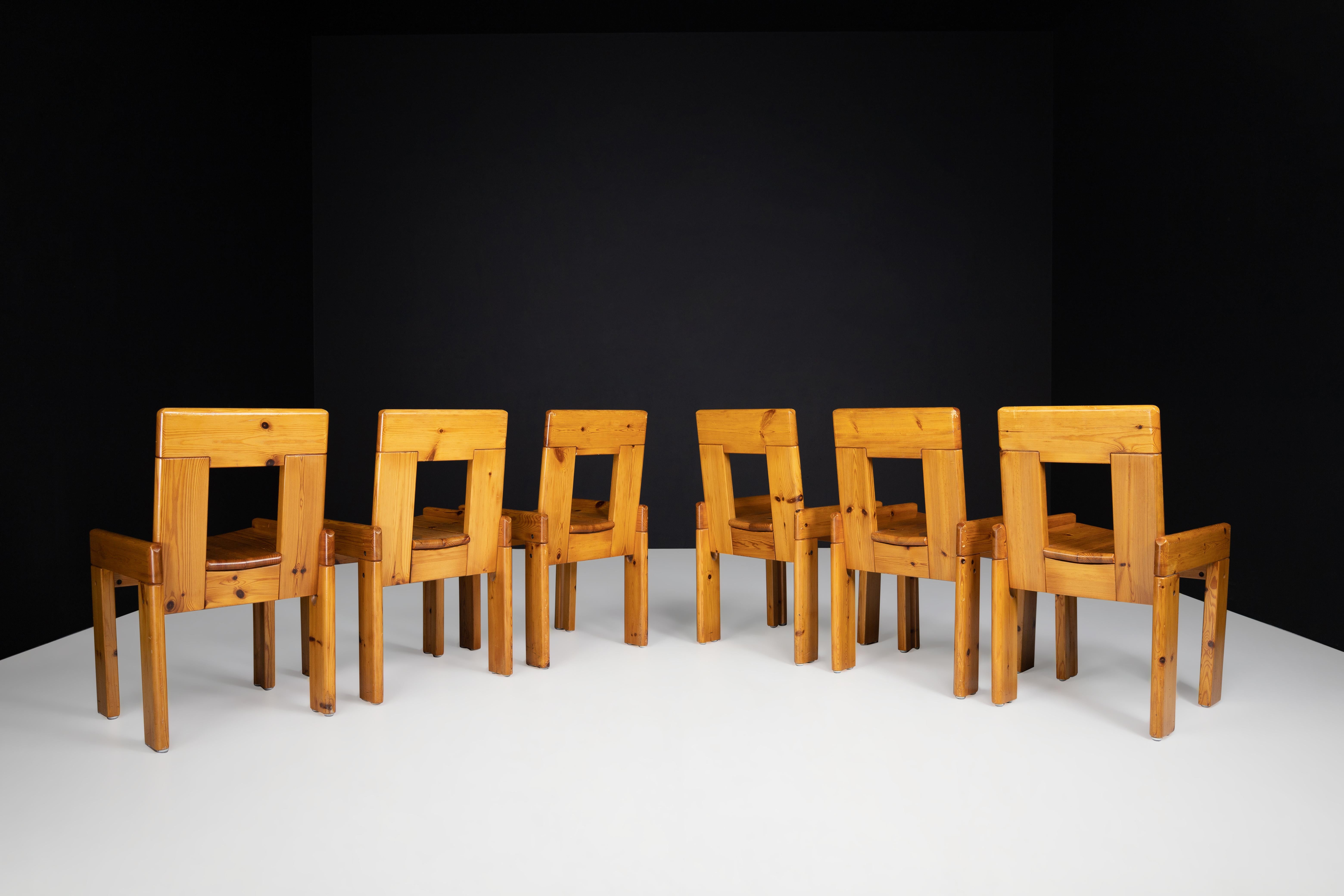 Silvio Coppola for Fratelli Montina Pine Dining Room Chairs Set/6 , Italy 1970s For Sale 3
