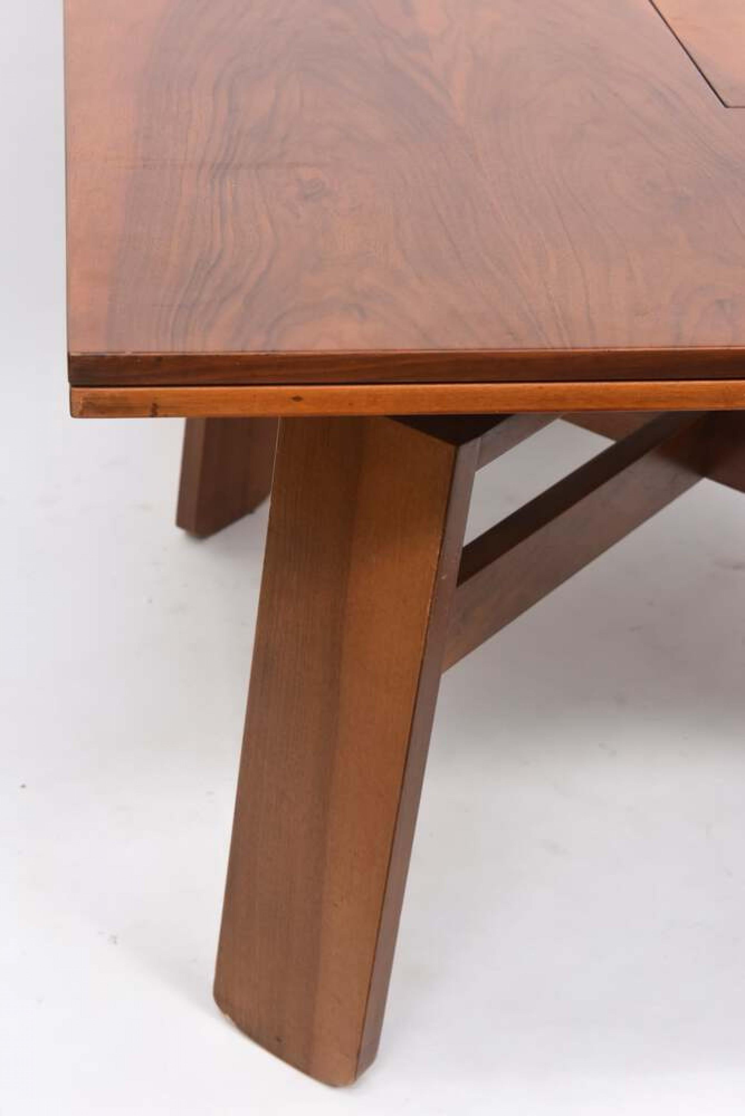 Silvio Coppola Midcentury Italian Modern Extension Dining Table In Good Condition For Sale In New York, NY