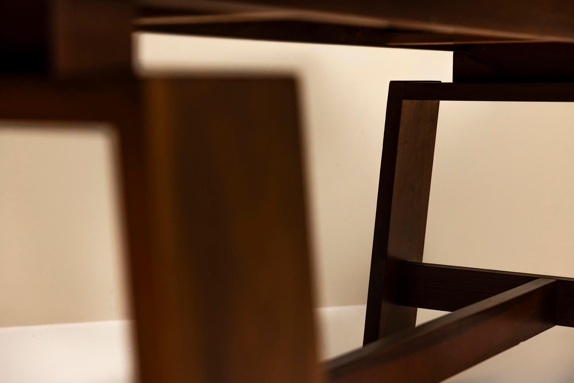 Nutwood Silvio Coppola Mod. 611 Dining Table for Bernini, Italy 1960s