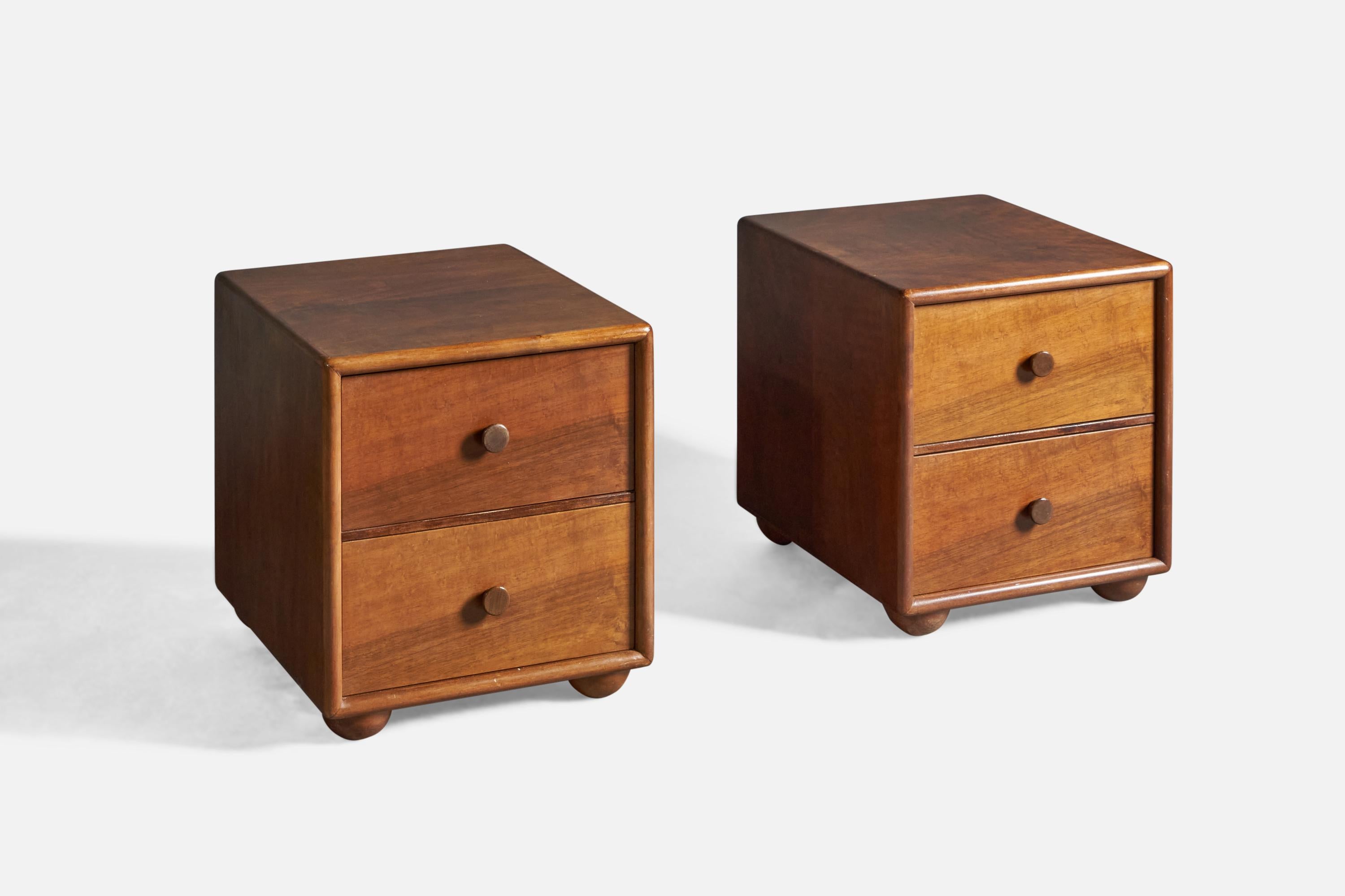 A pair of walnut nightstands or bedside cabinets, designed by Silvio Coppola and produced by Bernini, Italy, c. 1960s.
