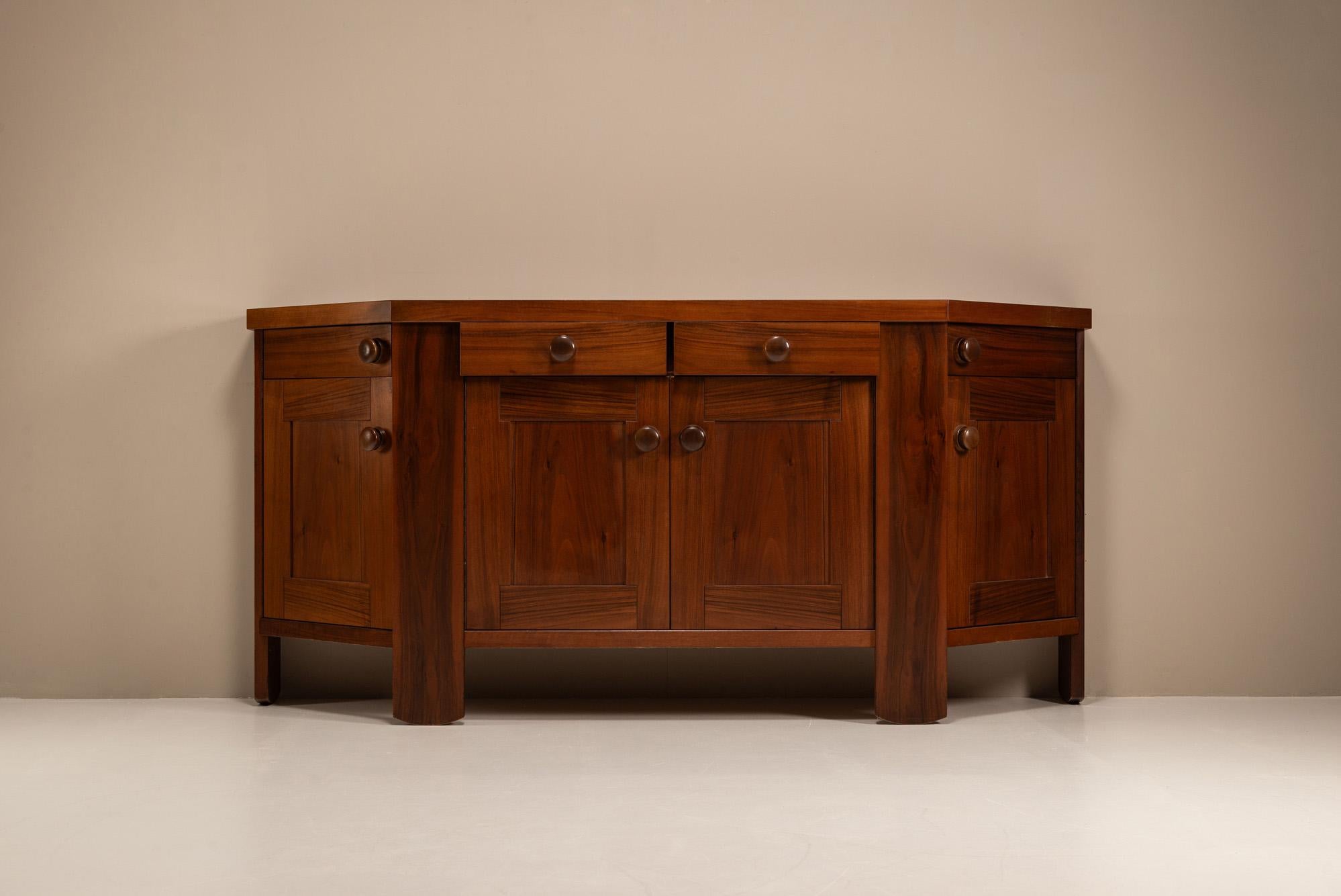 Mid-Century Modern Silvio Coppola Sideboard in Walnut or Bernini, Italy 1970s For Sale