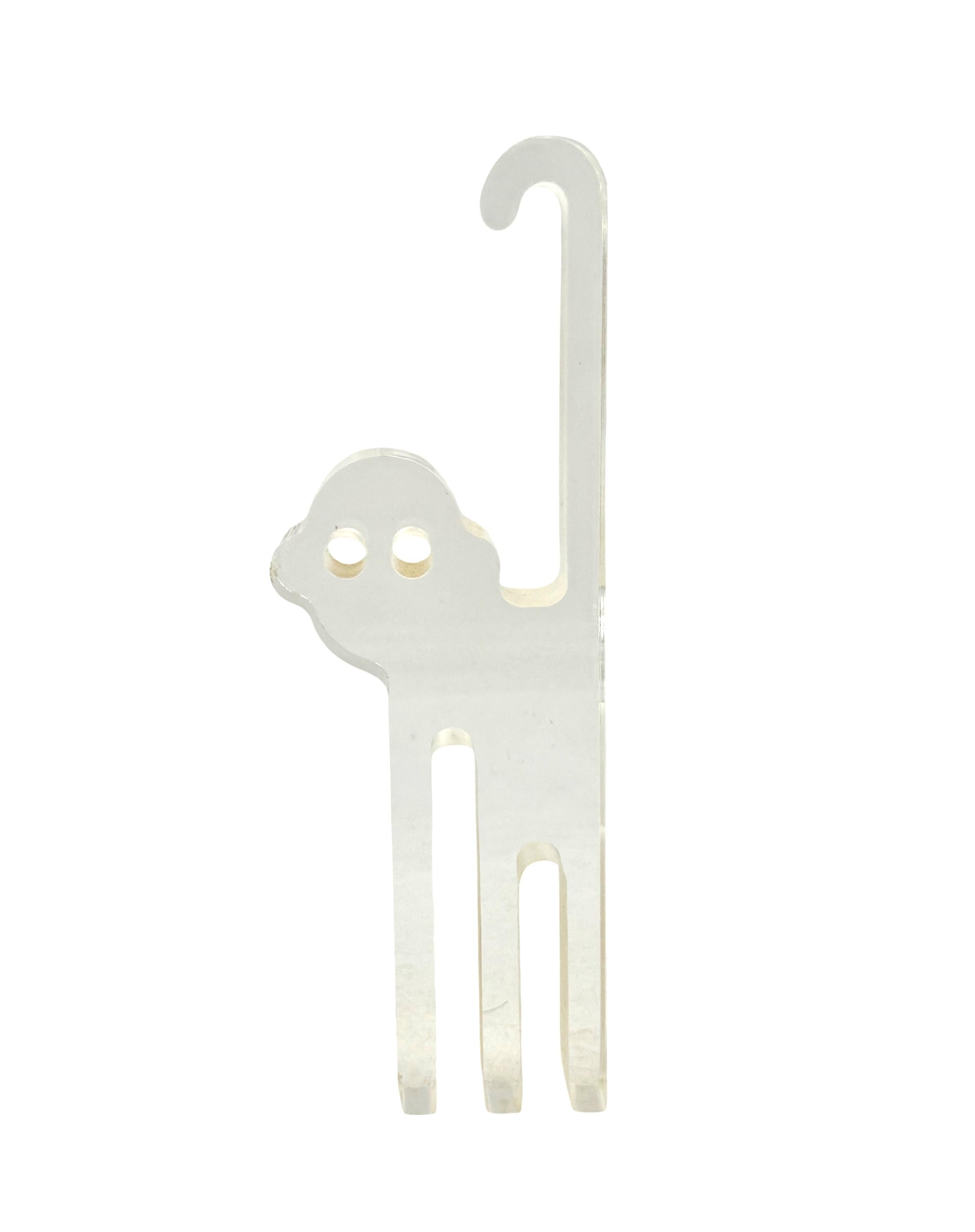 Silvio Russo, lucite monkey sculpture, Guzzini Italy 1970s in vendita 7