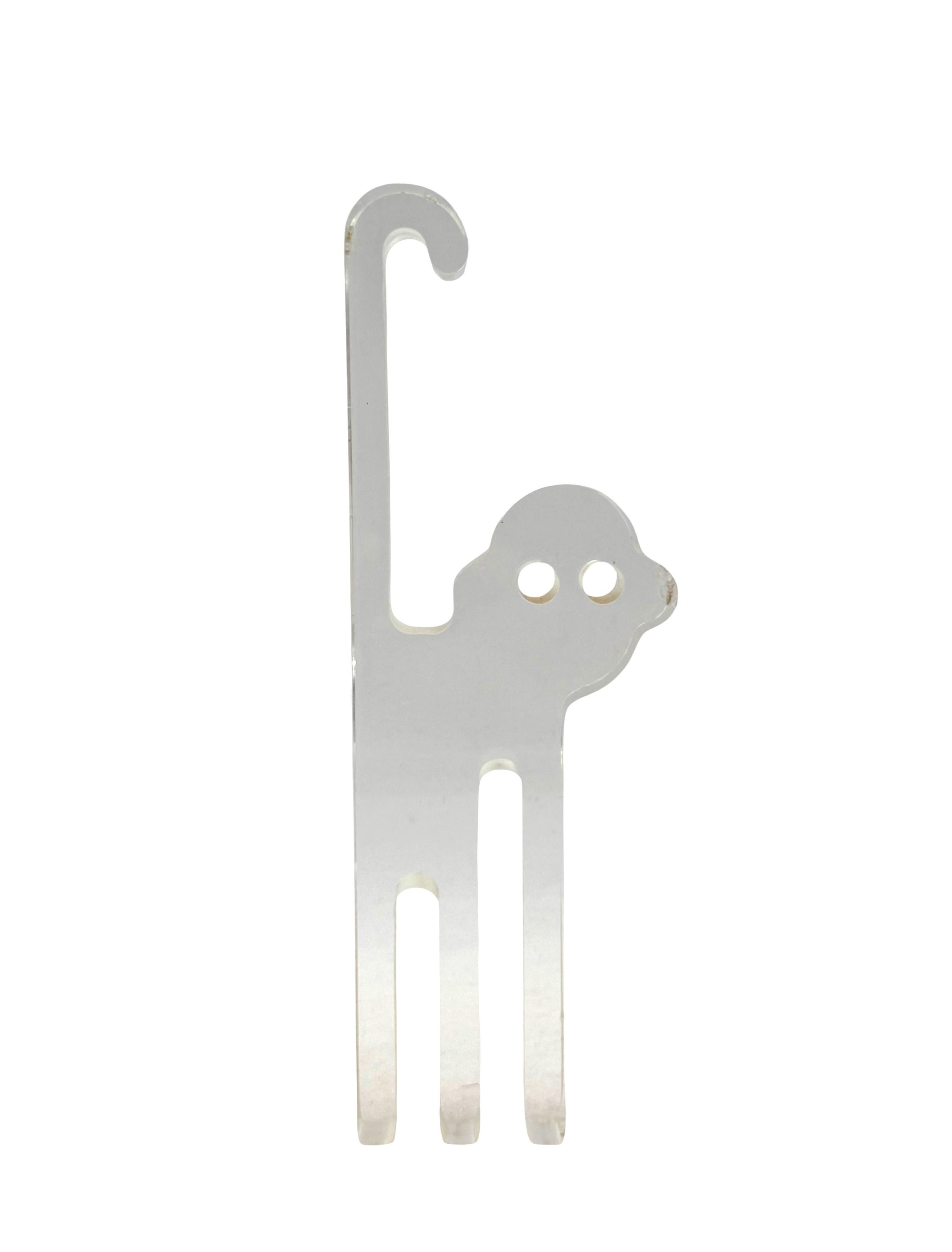 Silvio Russo, lucite monkey sculpture, Guzzini Italy 1970s in vendita 1