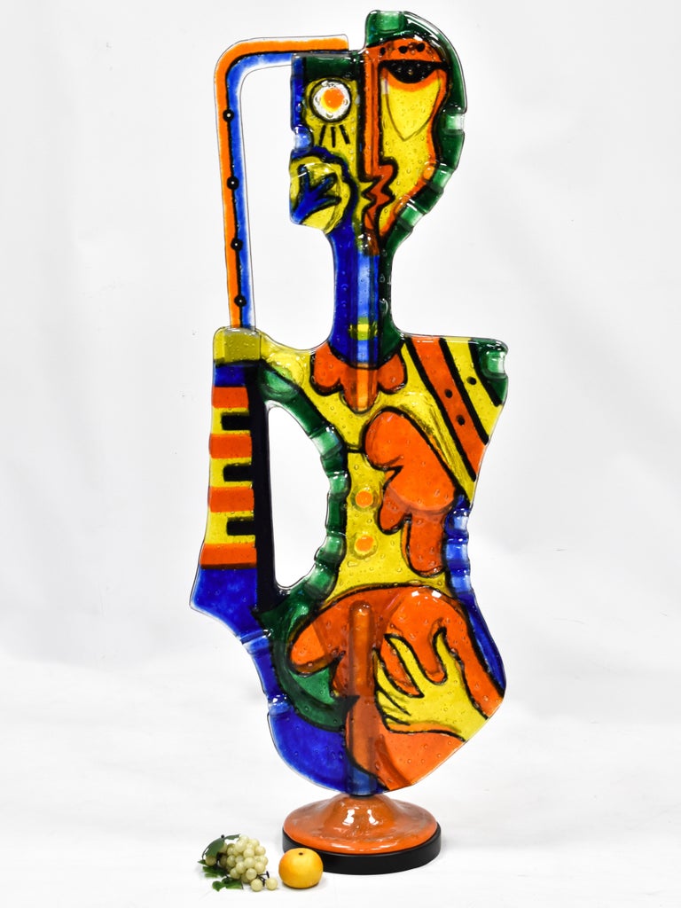 Authentic sculpture in blown glass by Italian artist Silvio Vigliaturo. The title is Musicista. The work was purchased from Berengo Gallery.

Silvio Vigliaturo was born in 1949 in Acri (Cosenza, Italy).
As a child he moved to Chieri (Turin), where