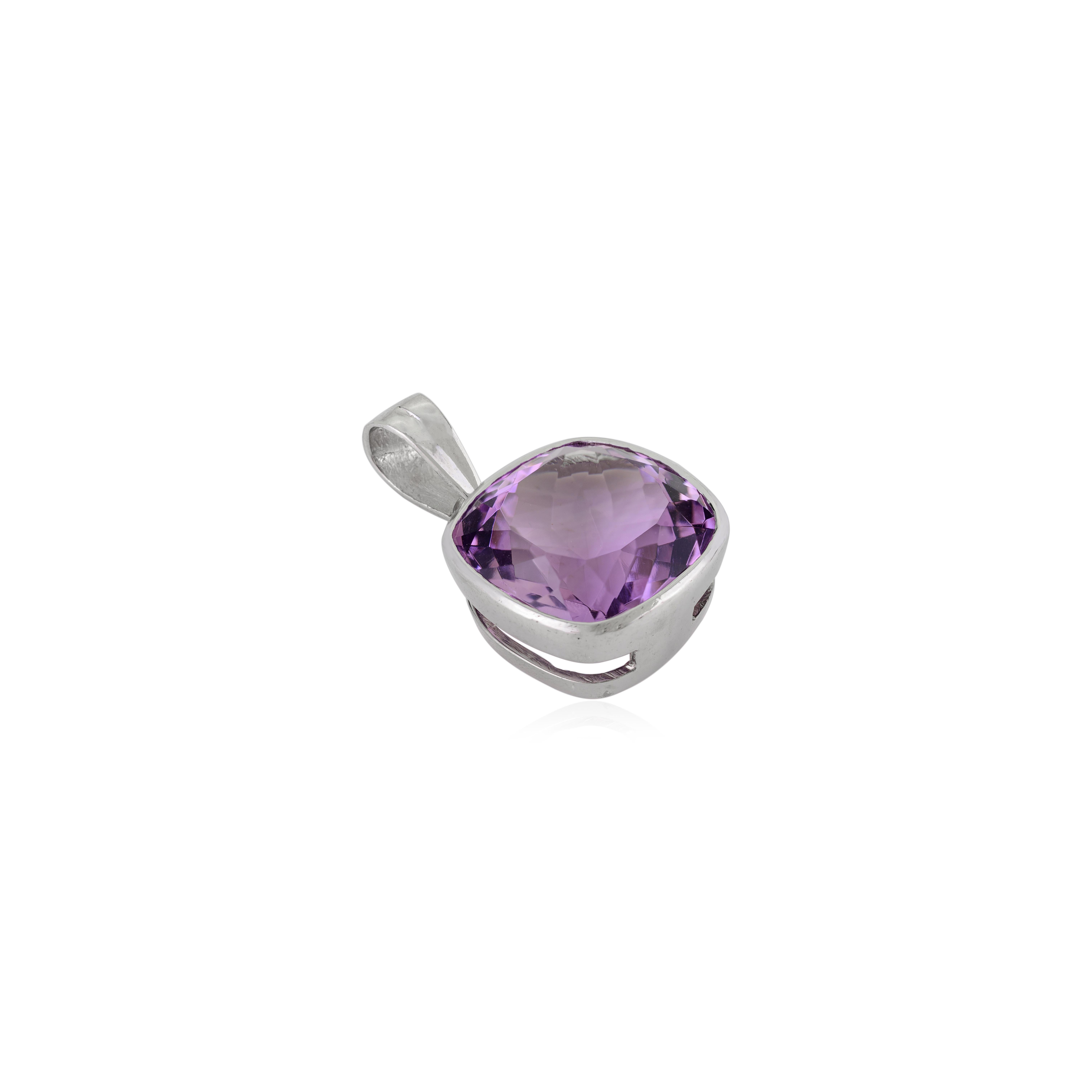 Women's Silvorra 14.37Ct Cushion Cut Natural Amethyst Solitaire Pendant 925 Solid Silver For Sale