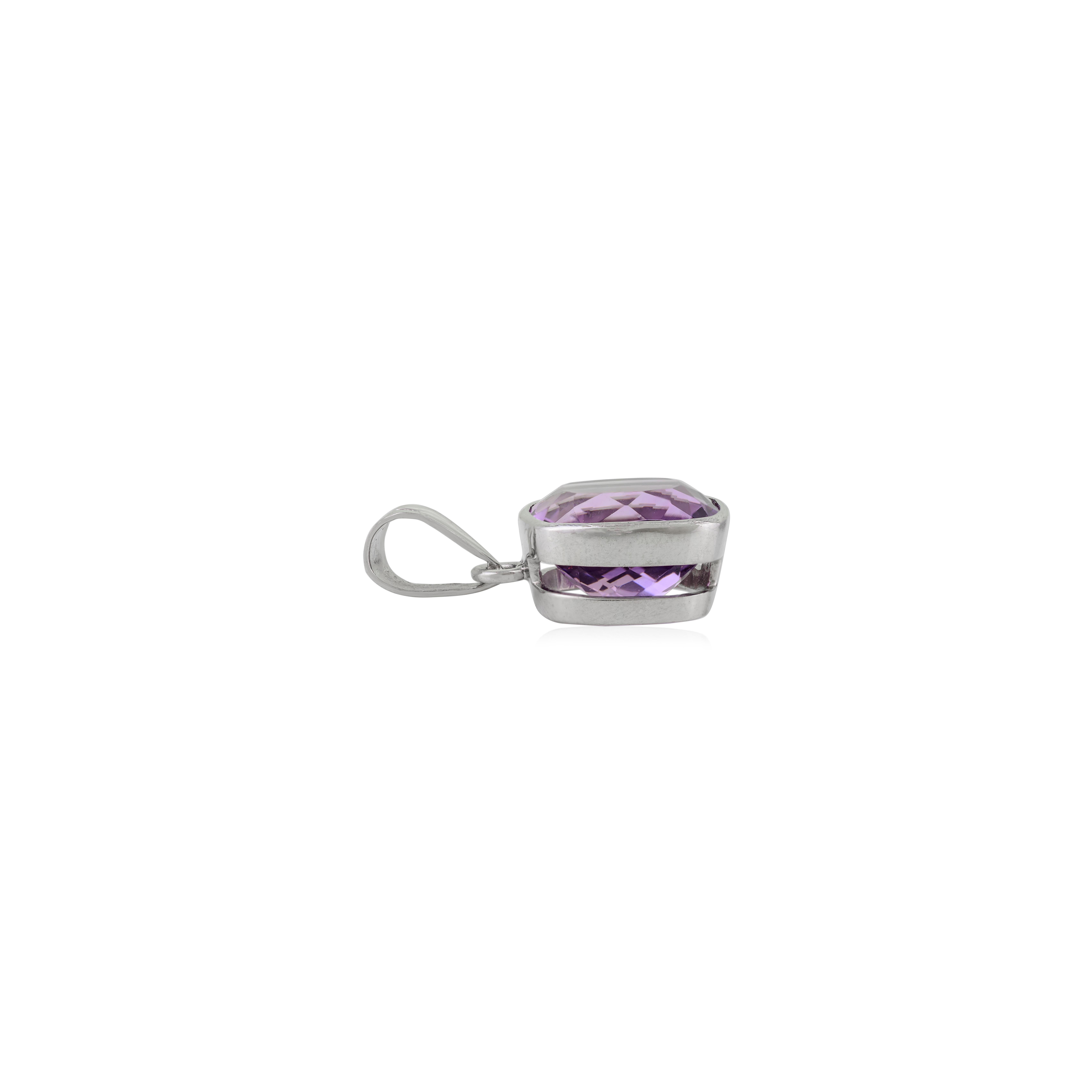 Silvorra 14.37Ct Cushion Cut Natural Amethyst Solitaire Pendant 925 Solid Silver For Sale 4