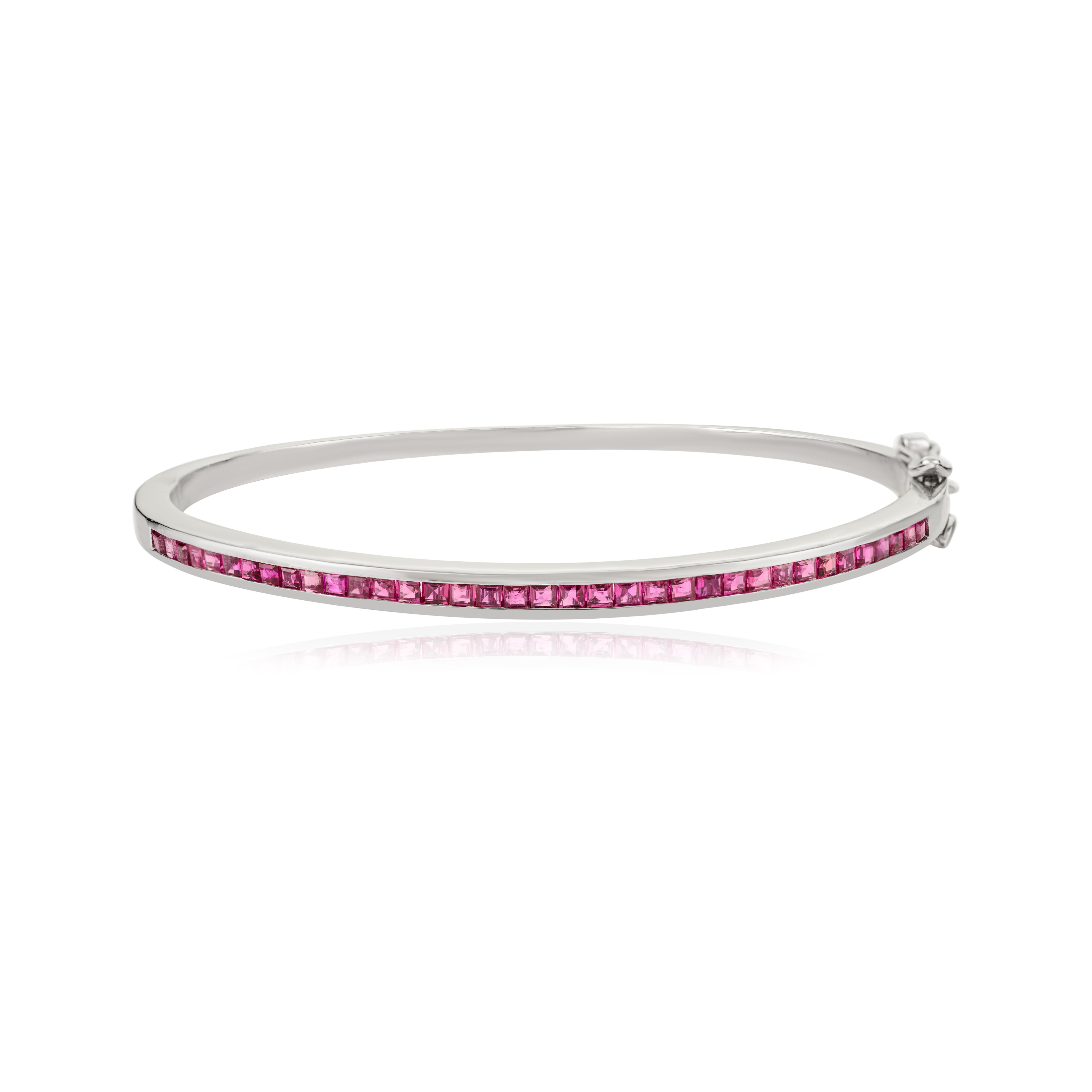 Silvorra 1.6 Ct Natural Ruby Stackable Silver Bangle Bracelet for New Year Gift For Sale 1
