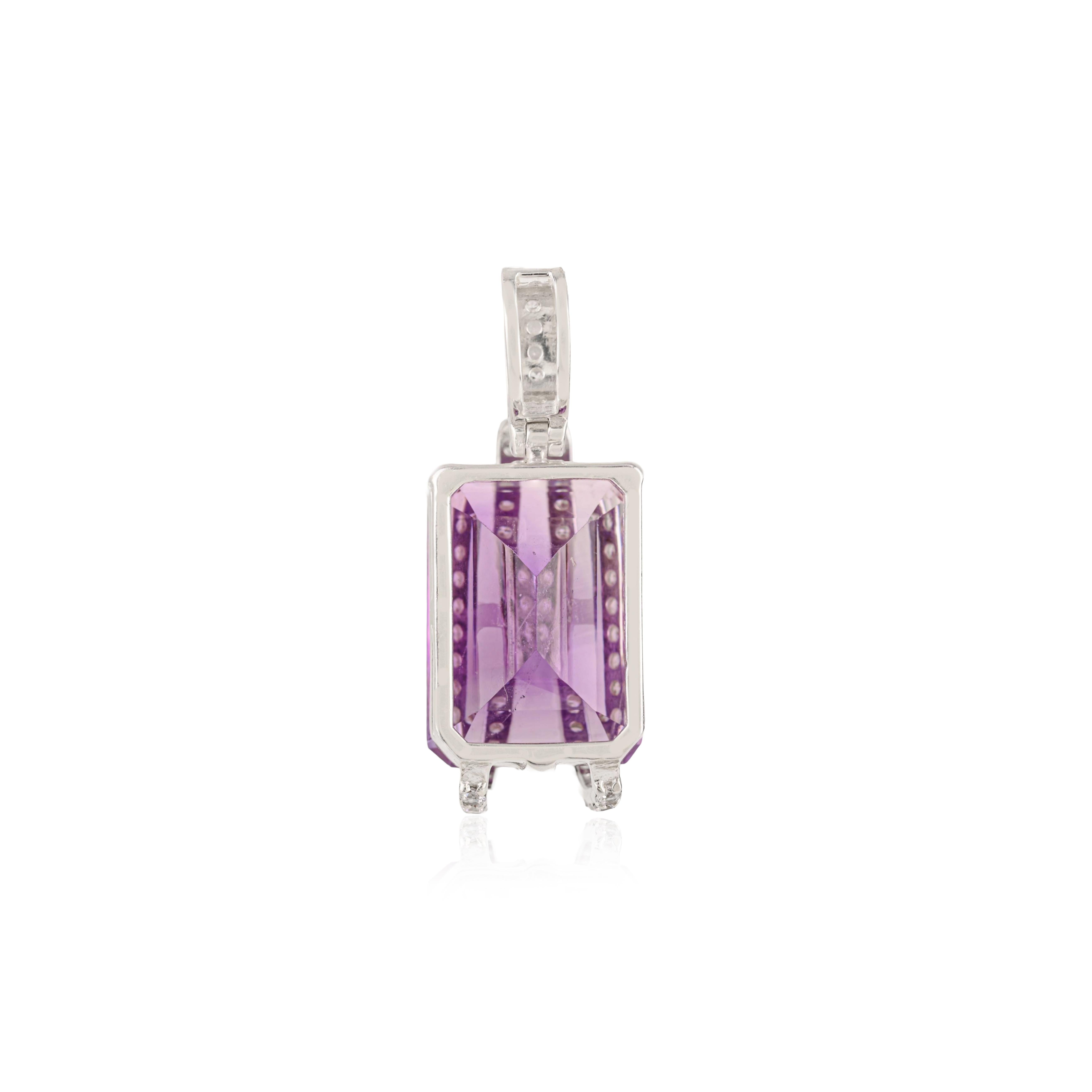 A Silver 16.8 Ct Octagon Amethyst & White Zircon 925 Silver Statement Pendentif Neuf - En vente à New York, NY