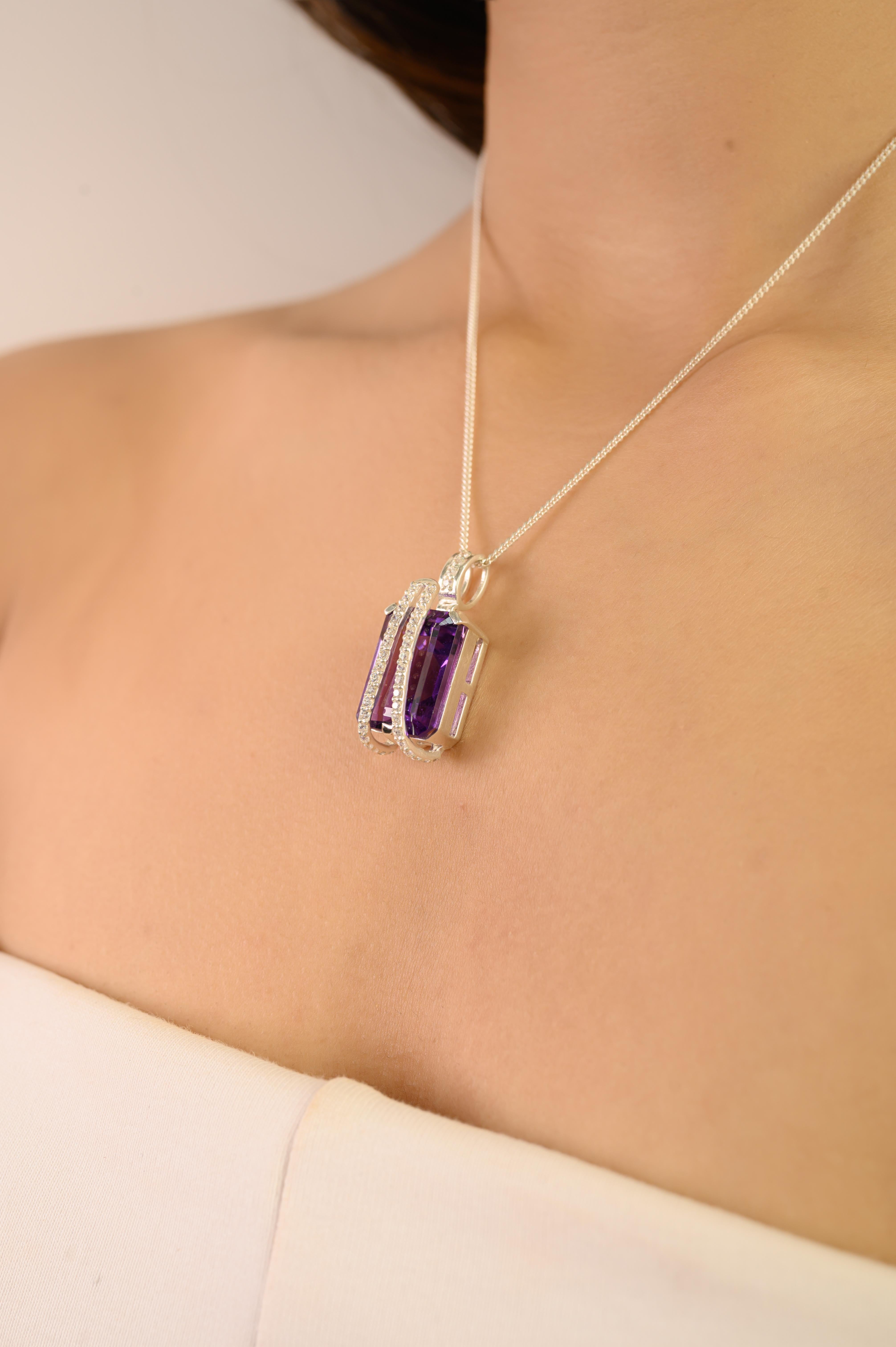 Donna Ciondolo in argento 925 con ametista ottagonale e zircone bianco da 16,8 carati di Silvorra in vendita