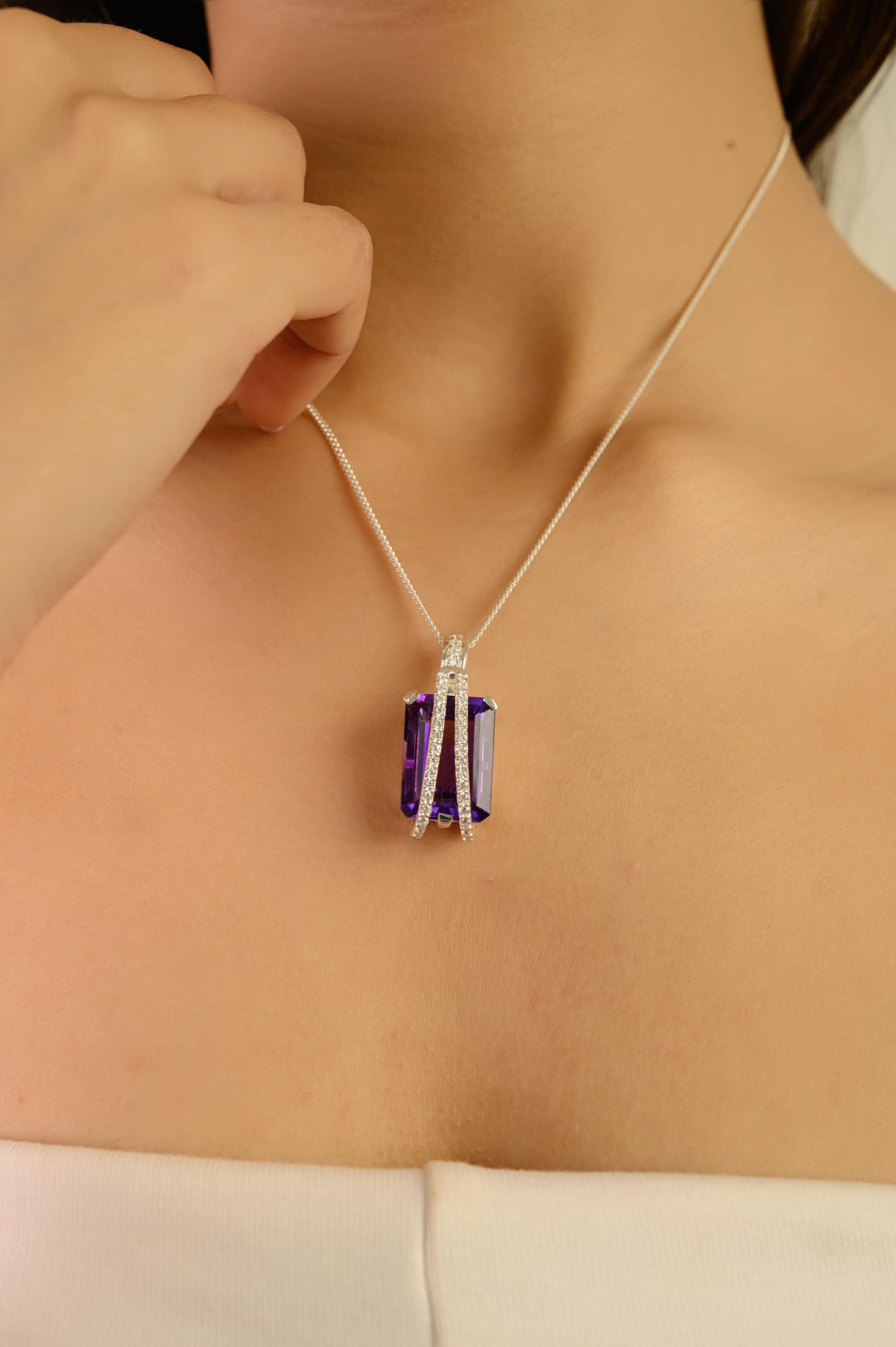 Ciondolo in argento 925 con ametista ottagonale e zircone bianco da 16,8 carati di Silvorra in vendita 2