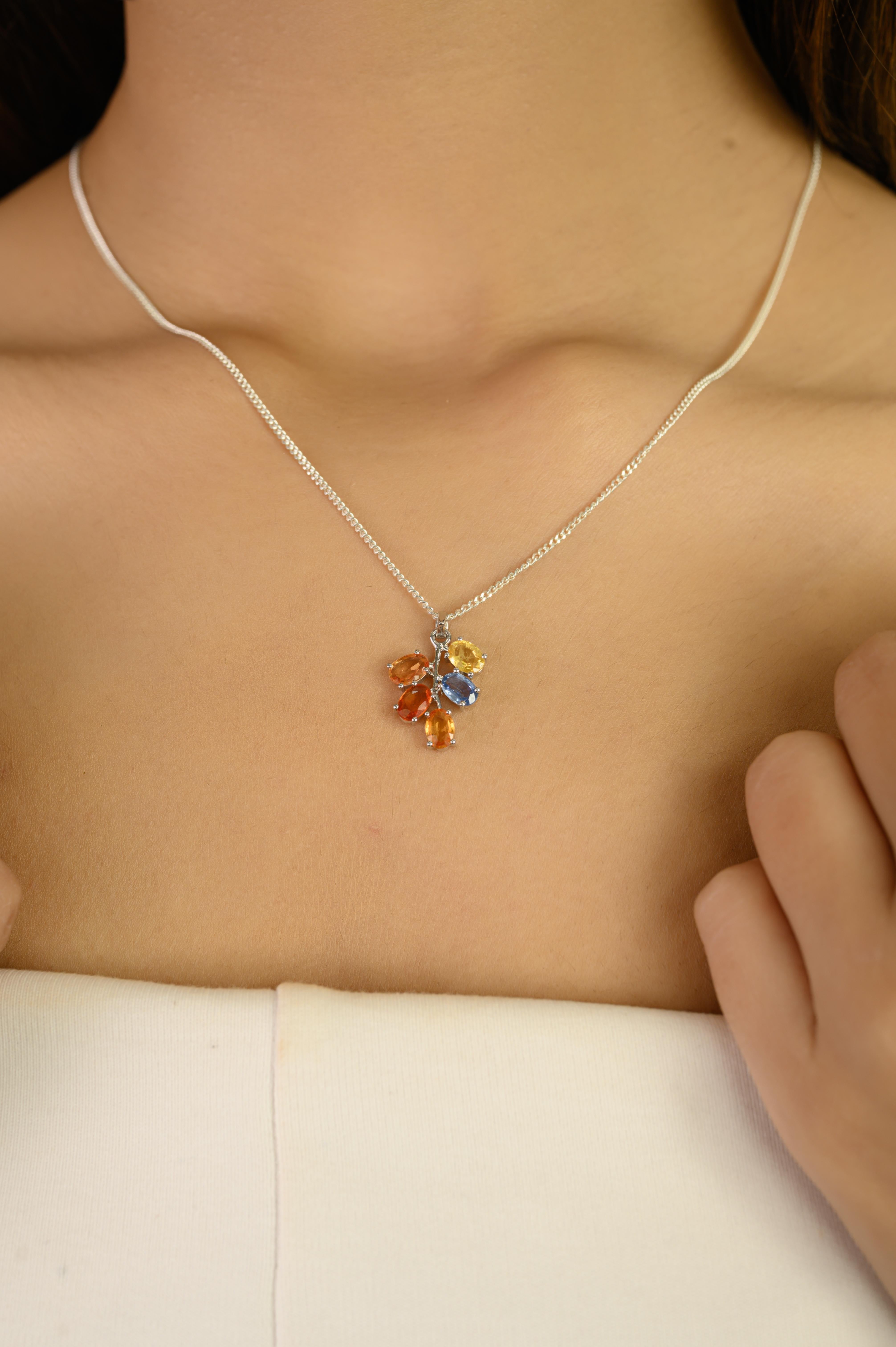 Ciondolo a forma di foglia con zaffiro multiplo da 2,54 carati in argento 925 Silvorra in vendita 2