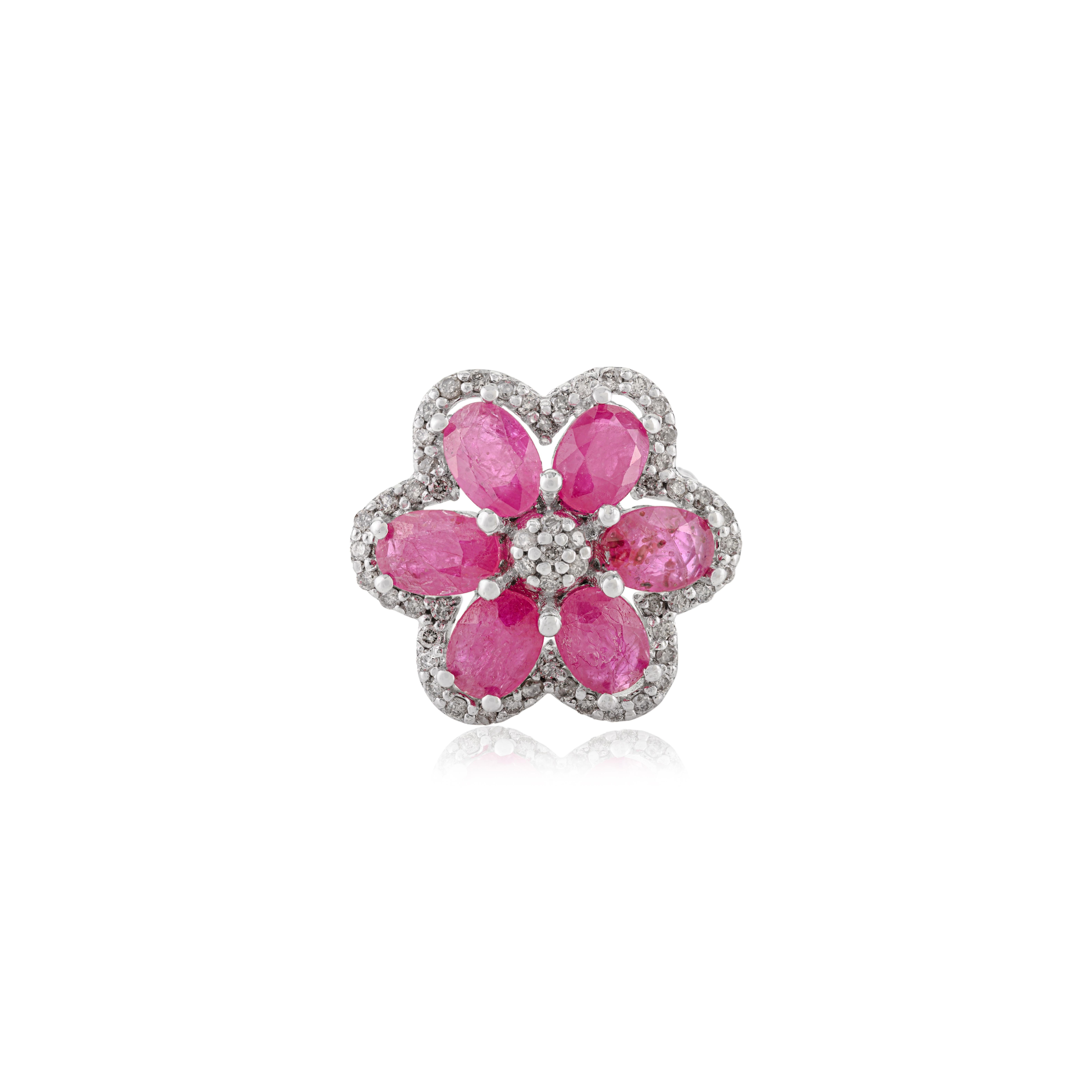 Im Angebot: Silvorra 3,2 Karat natürlicher Rubin und Diamant Blumenring aus 925 Sterling Silber () 3
