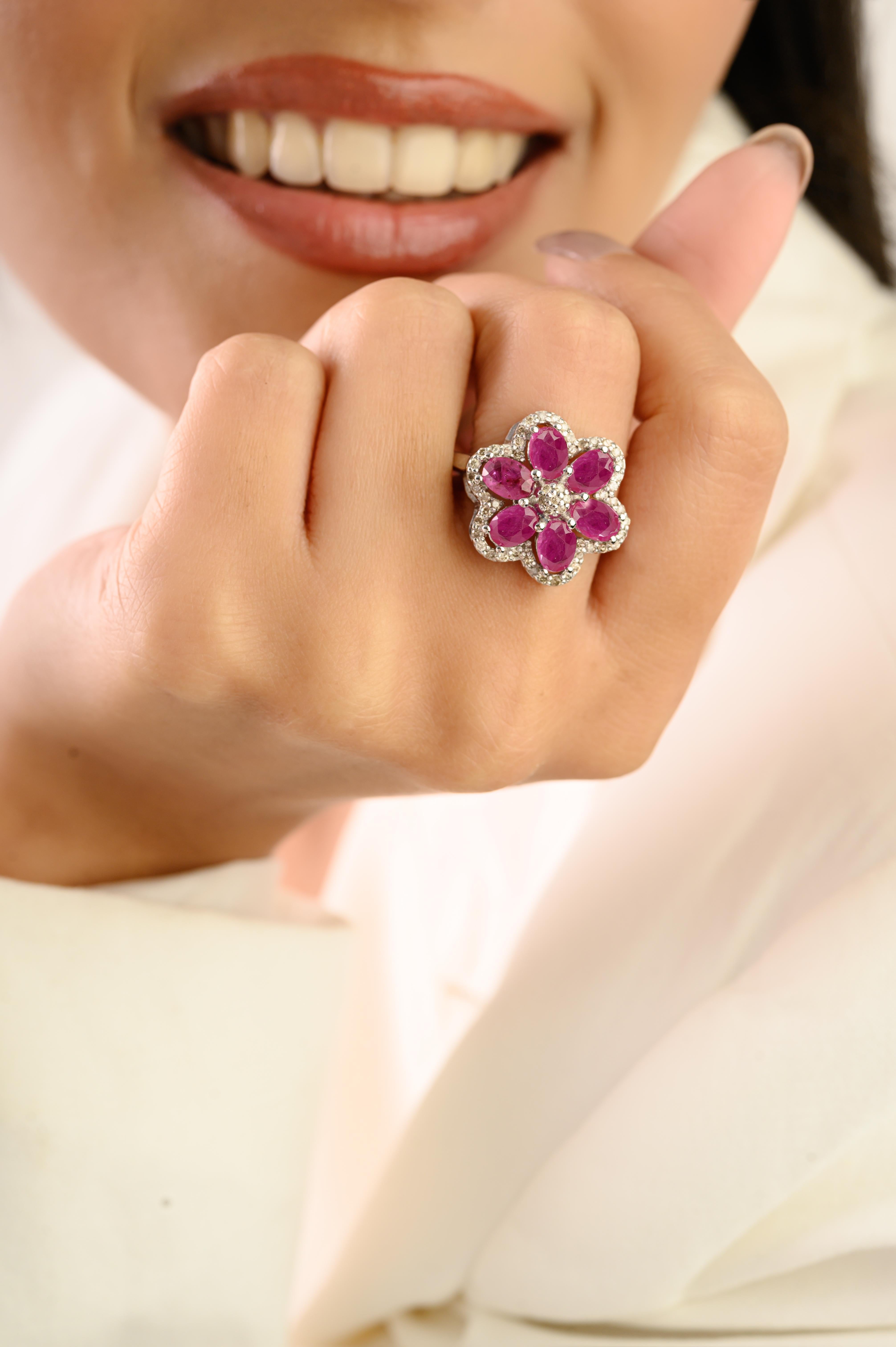 Im Angebot: Silvorra 3,2 Karat natürlicher Rubin und Diamant Blumenring aus 925 Sterling Silber () 8