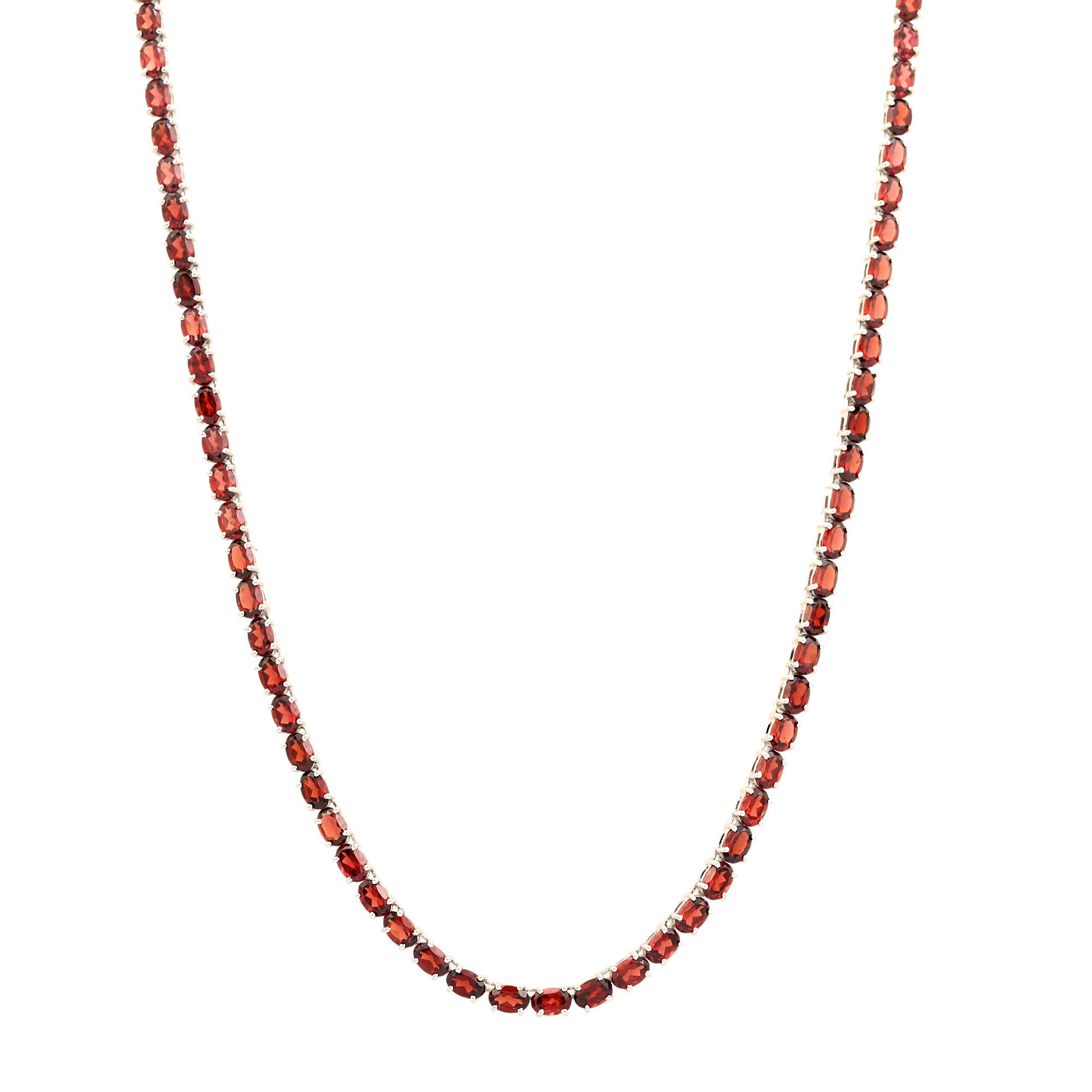Silvorra 37,59 Ct natürlichen Granat Januar Geburtsstein 925 Silber Tennis Halskette (Art déco) im Angebot