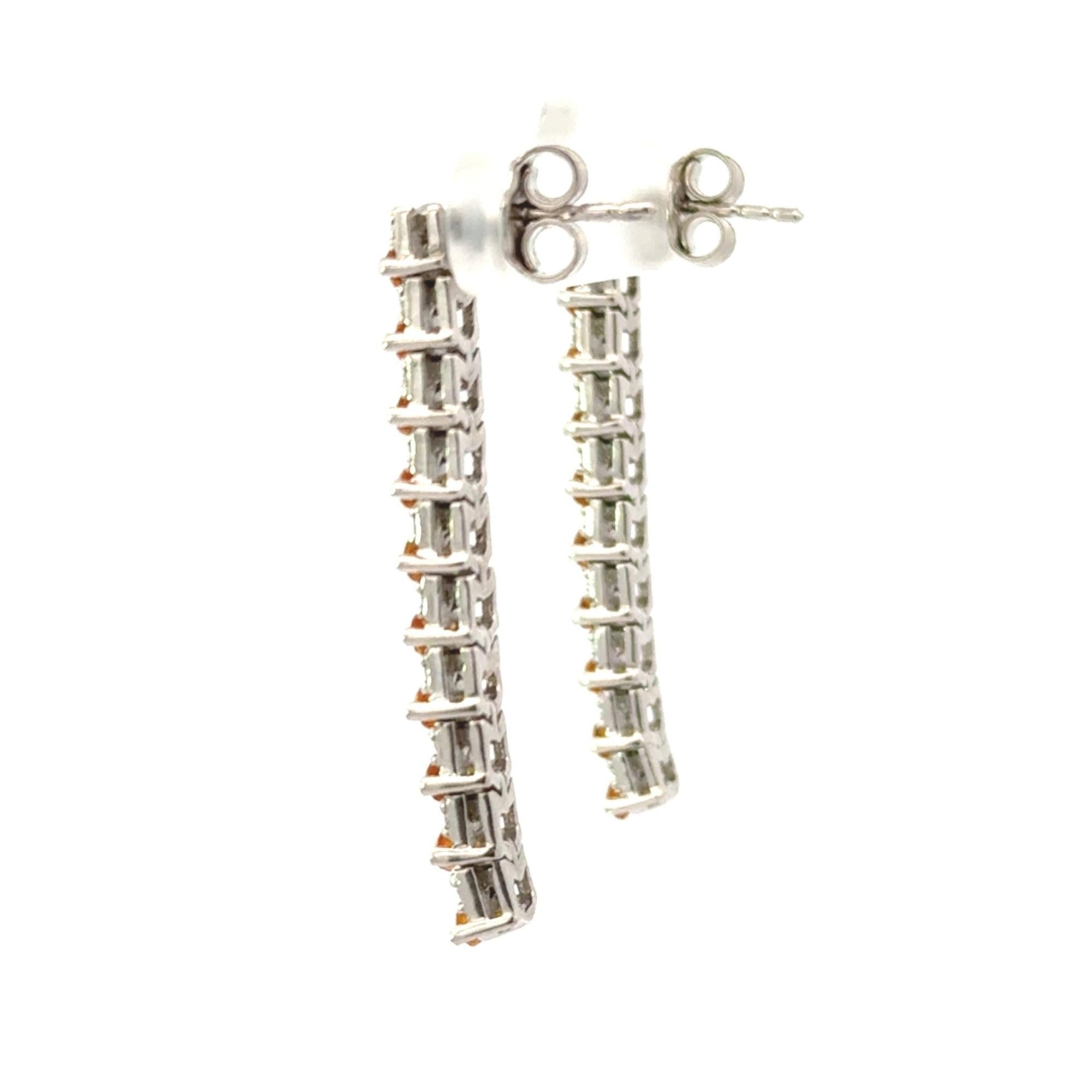 Donna Silvorra 4,28 Carati Citrino Orecchini lunghi a pendente modernisti in puro argento per lei in vendita