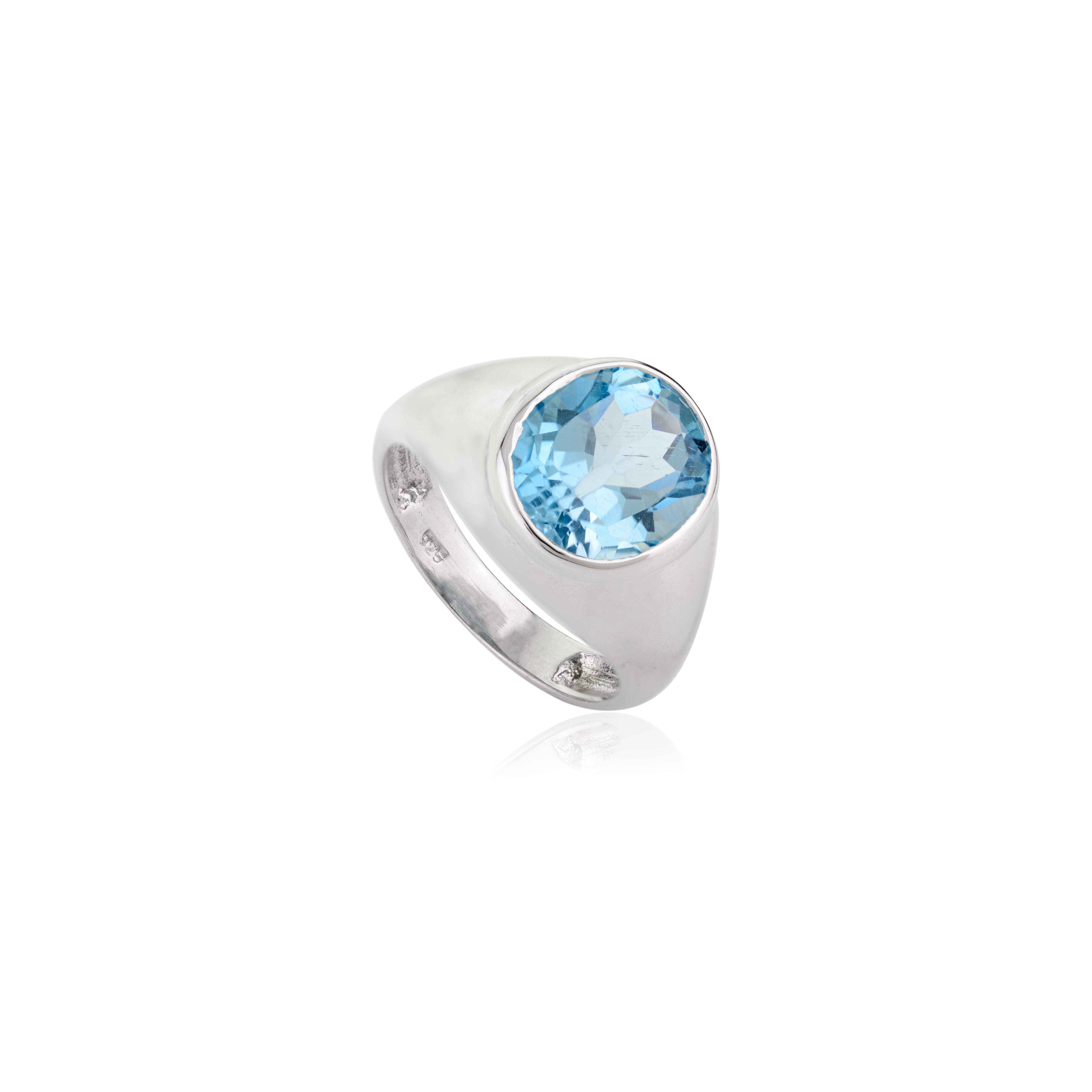 For Sale:  Silvorra 5.5 Carats Bezel Set Natural Swiss Blue Topaz  Dome Ring in 925 Silver 3