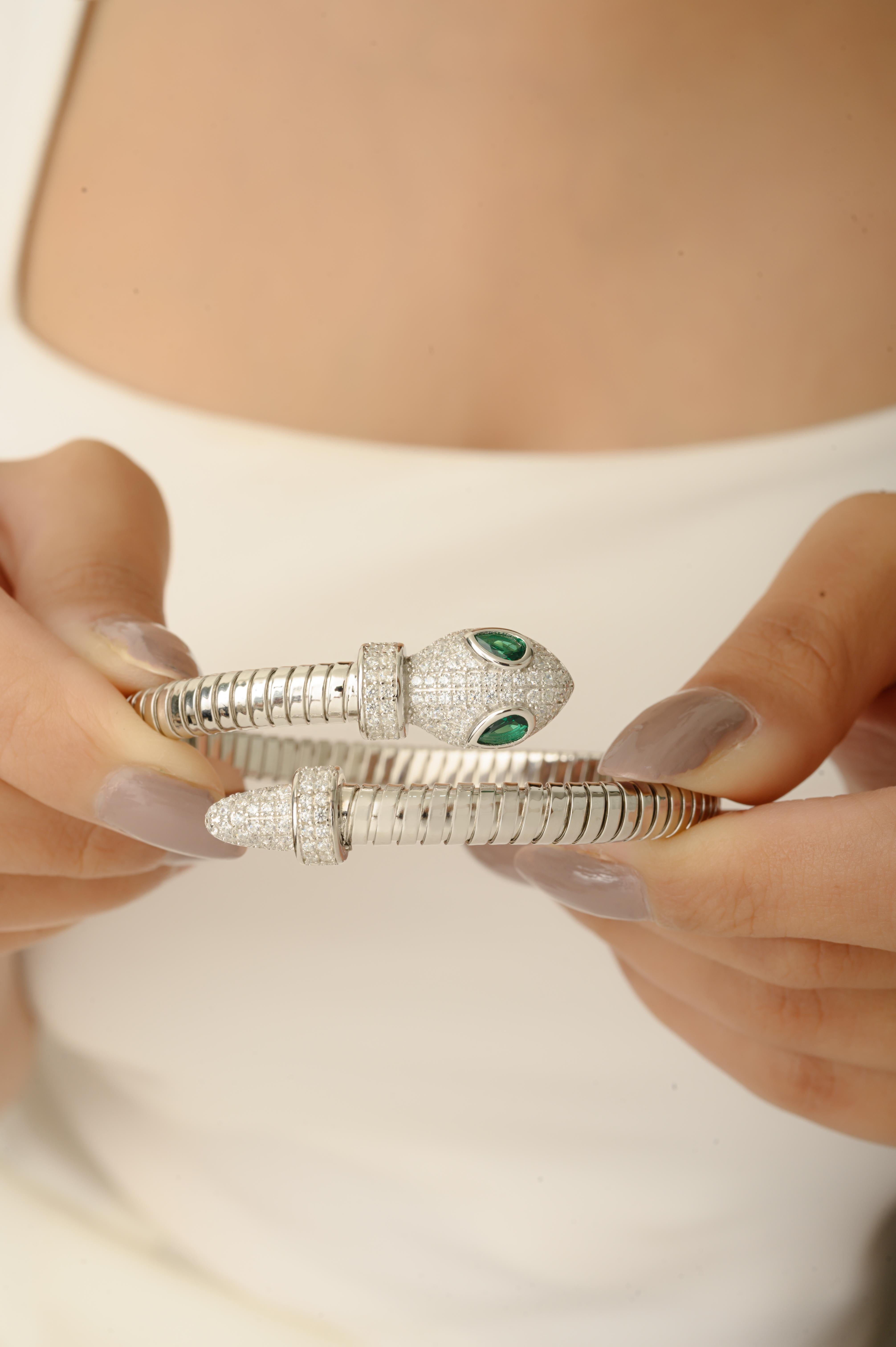 Taglio misto Bracciale a forma di serpente a doppia testa in argento 925 con occhi di zircone perlato in vendita