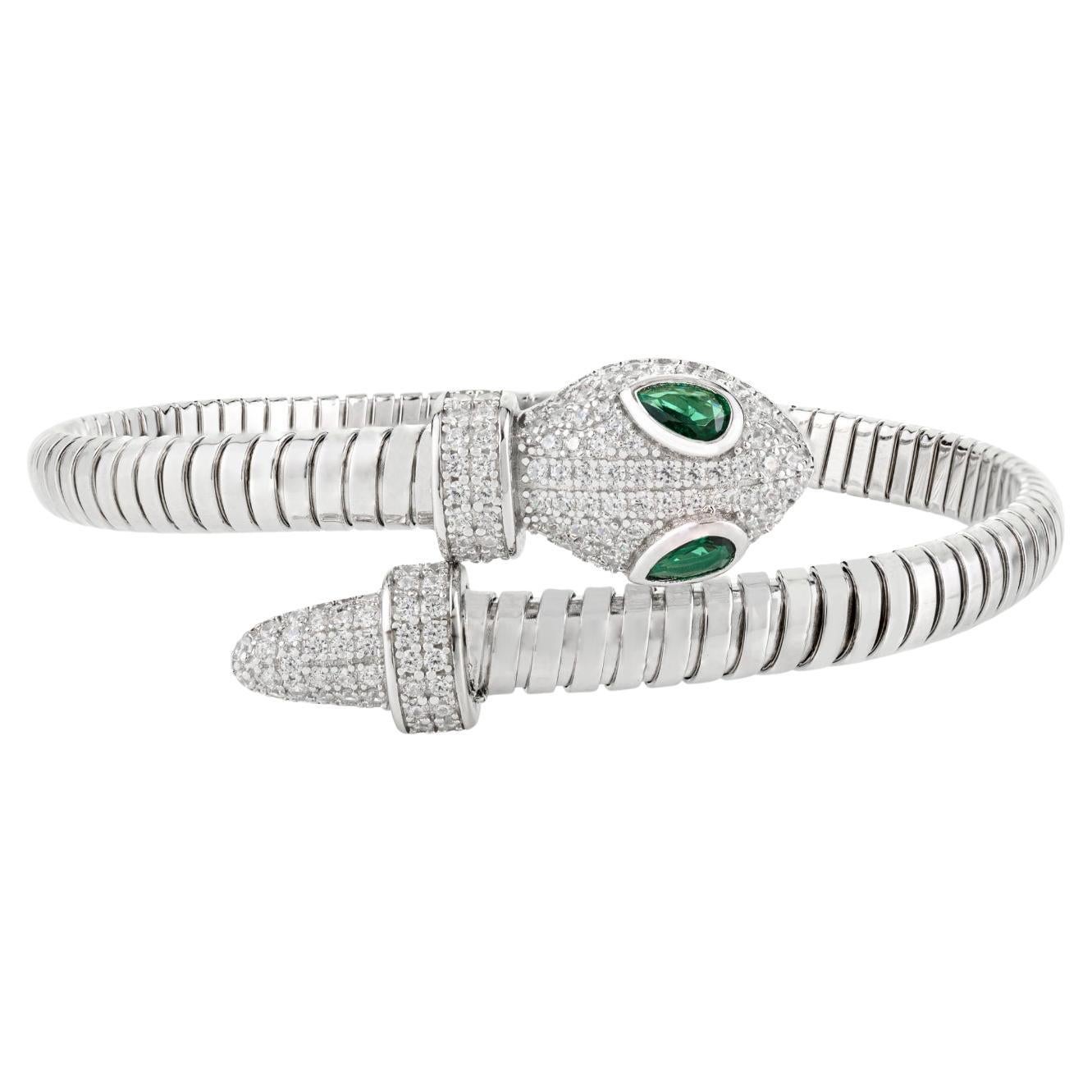 A Silver 925 Bracelet manchette serpent à deux têtes en argent 925 avec yeux en zircon poire en vente