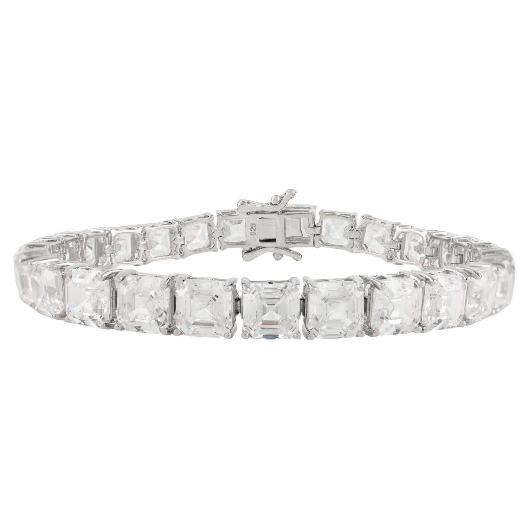 Bracciale tennis moderno in argento 925 con taglio quadrato e zirconi bianchi Silvorra