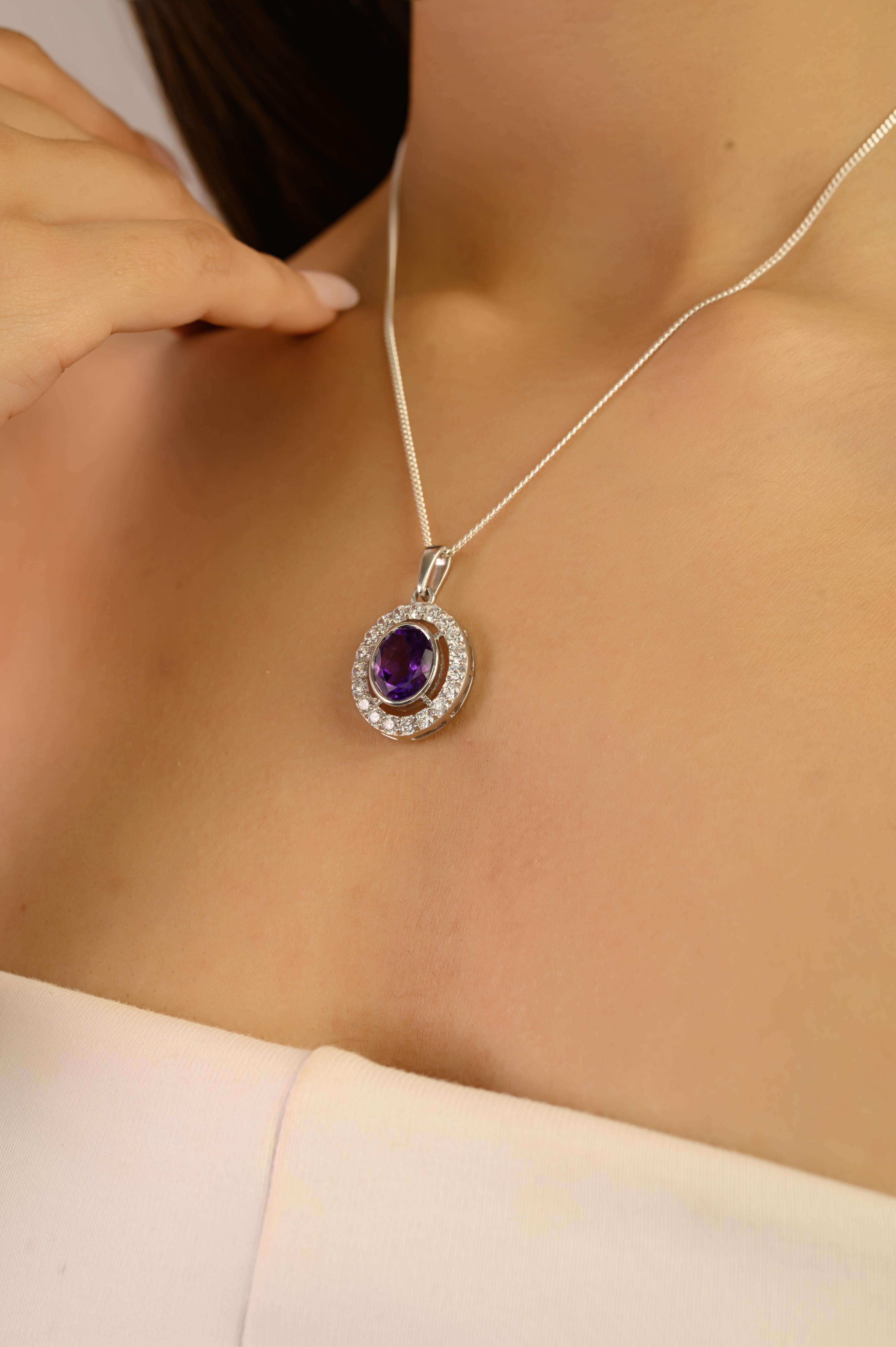 Taglio ovale Ciondolo ovale con zircone aureolato in argento 925 e pietra ametista da 11,88 carati Gioielli Silvorra 925 in vendita