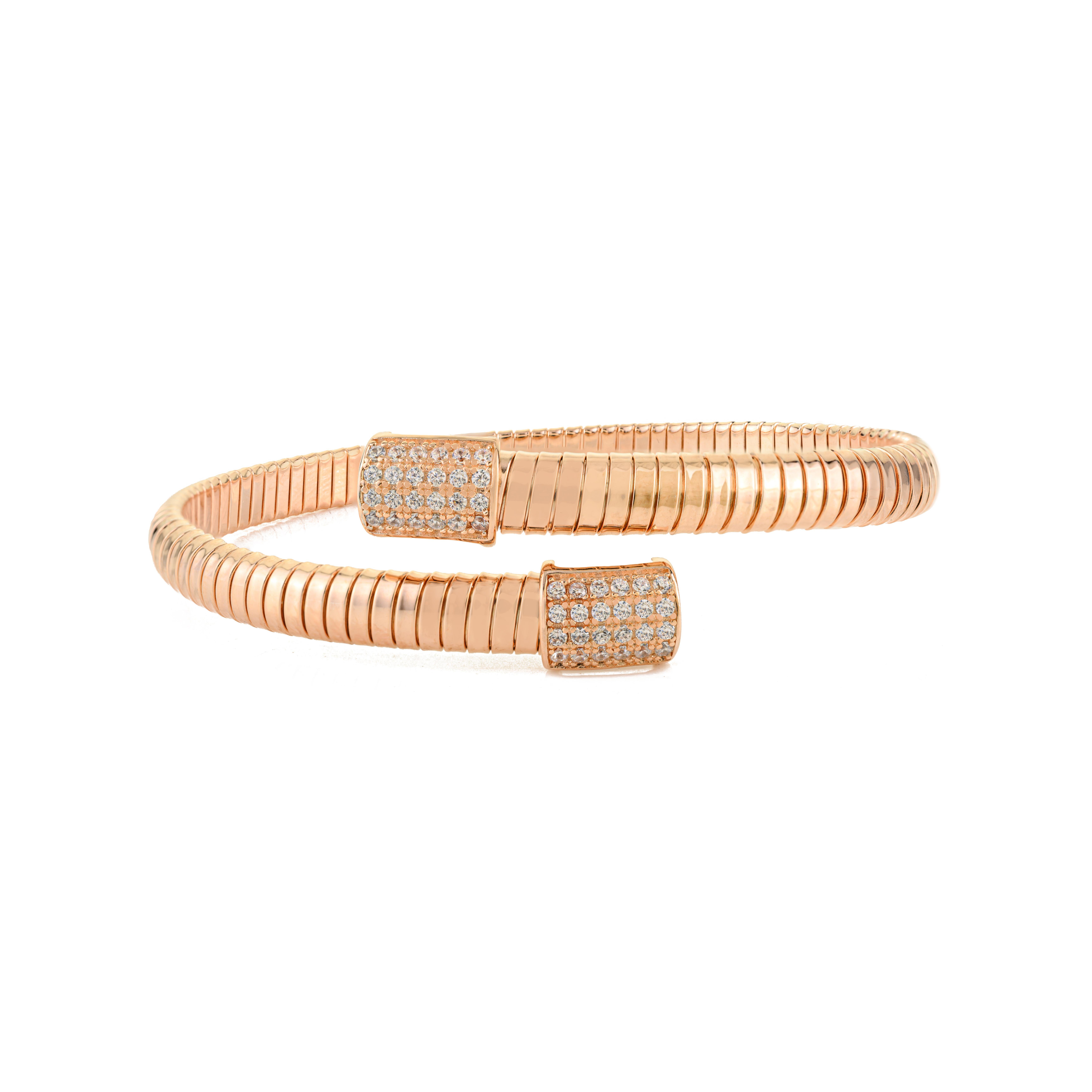Art Déco Bracciale aperto con zirconi bianchi in argento 925 e tonalità oro rosa di Silvorra in vendita