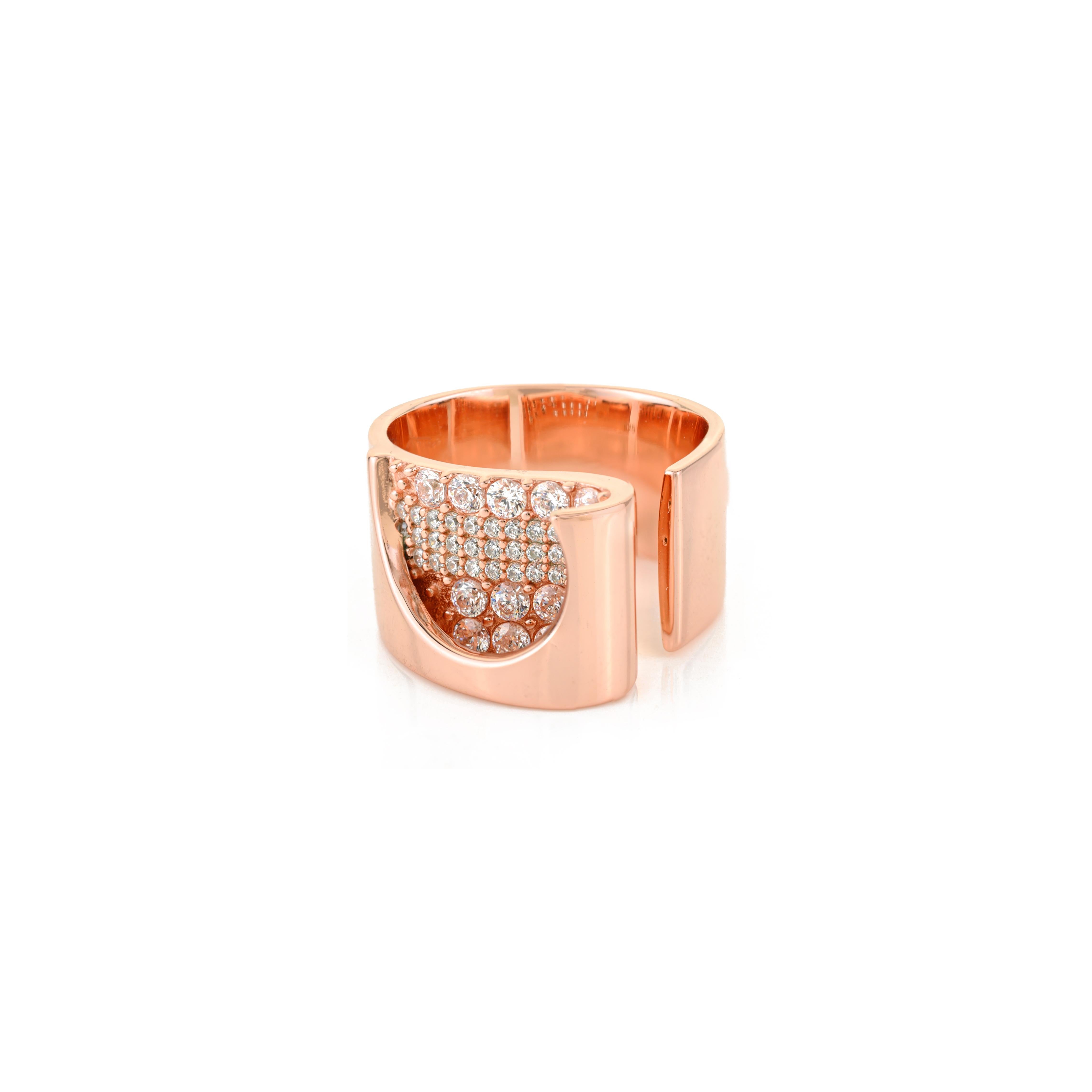 En vente :  A Silver Silver Rose Gold Wide Wrap Band Ring with Sparkling Cubic Zirconia (bague en argent 925 et or rose avec zircon cubique étincelant) 2
