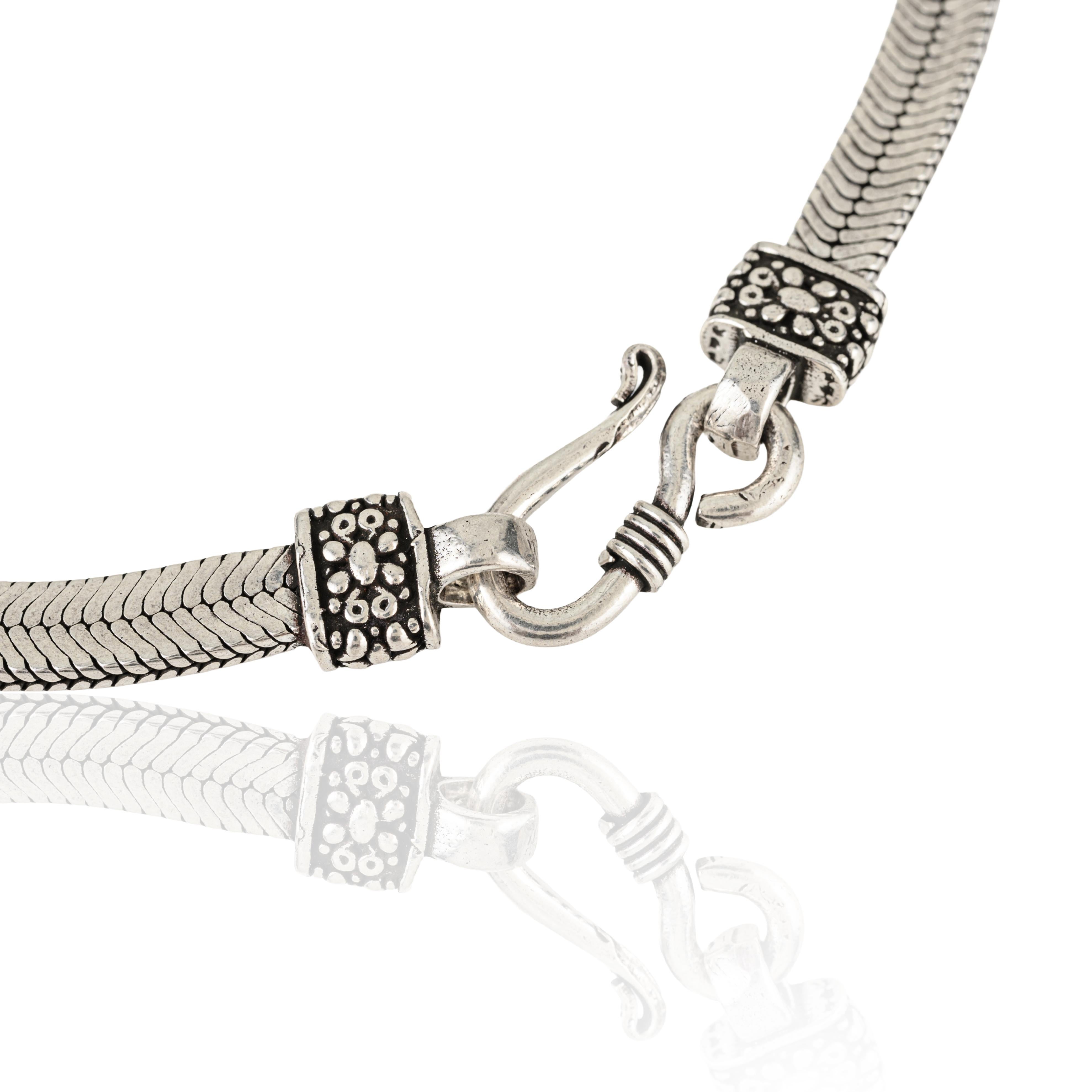 Collana unisex con catena a serpente in argento 925 di Silvorra, 20,5 pollici con chiusura a gancio in vendita 2