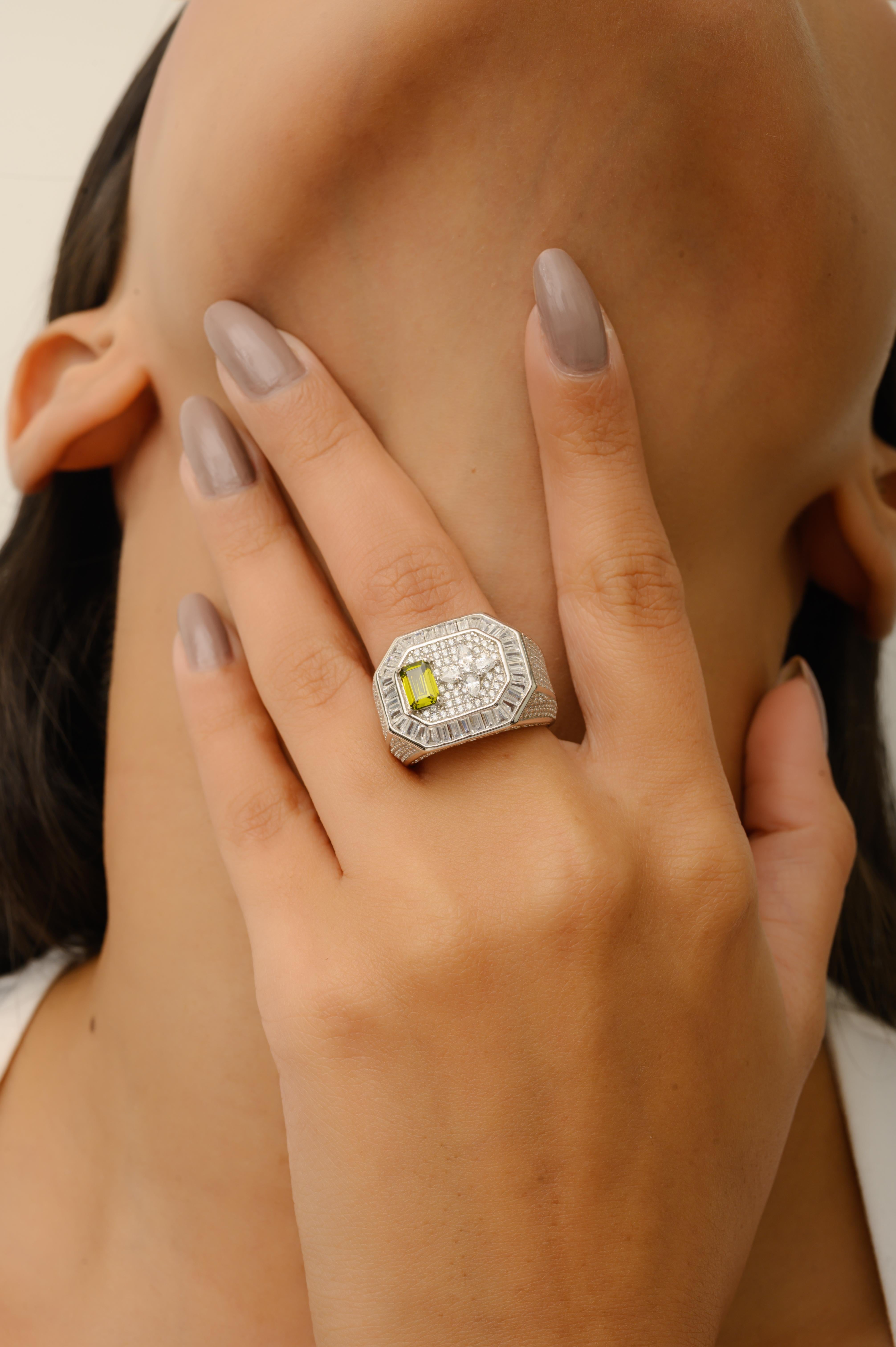 En vente :  Silvorra Bague unisexe en argent 925 avec zircon cubique vert et blanc 4