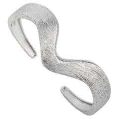 Bracelet ouvert réglable en argent massif 925 avec zircon ondulé, de style contemporain, Silvorra