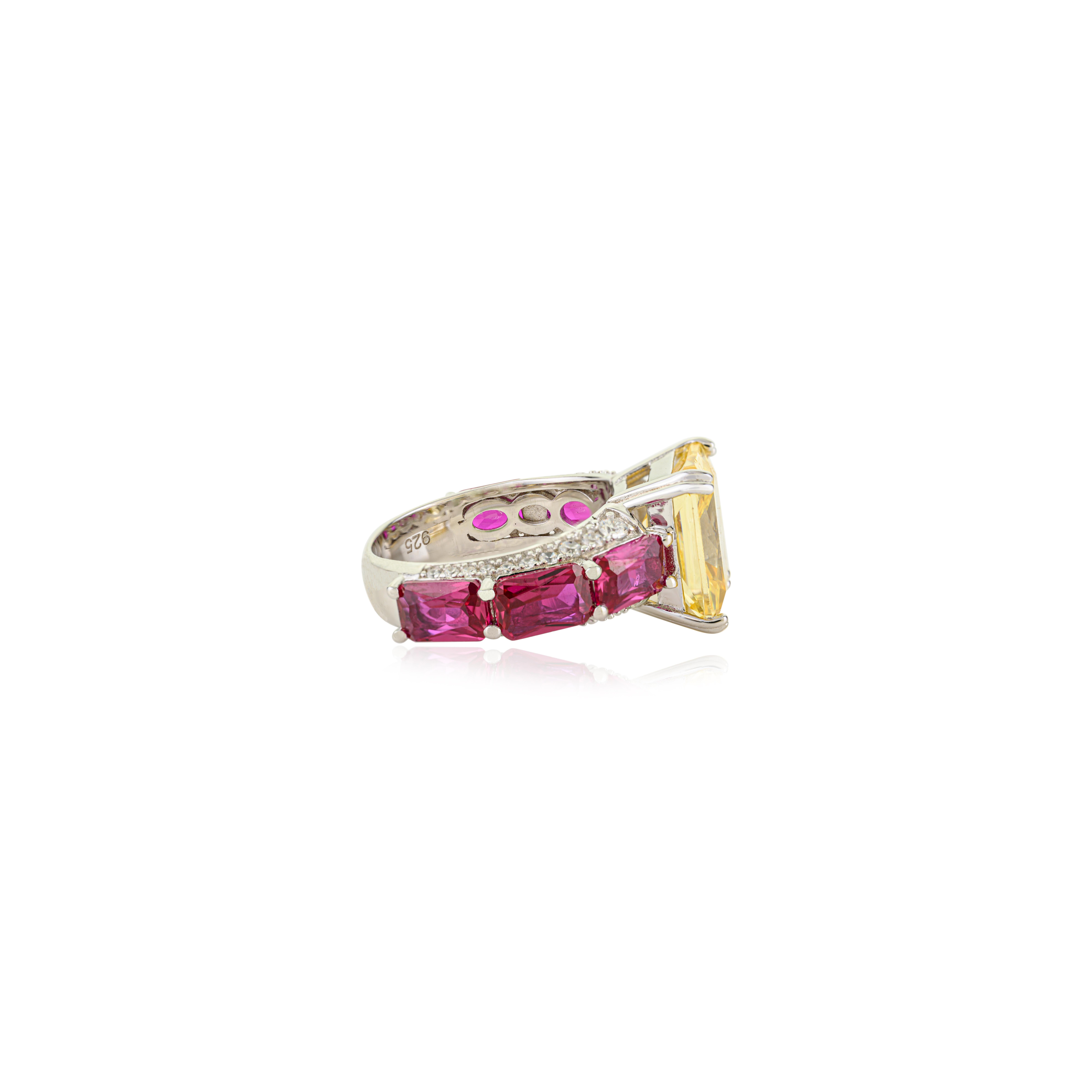 in vendita:  Anello solitario in argento massiccio 925 con zirconi gialli, rosa e bianchi di Silvorra 3