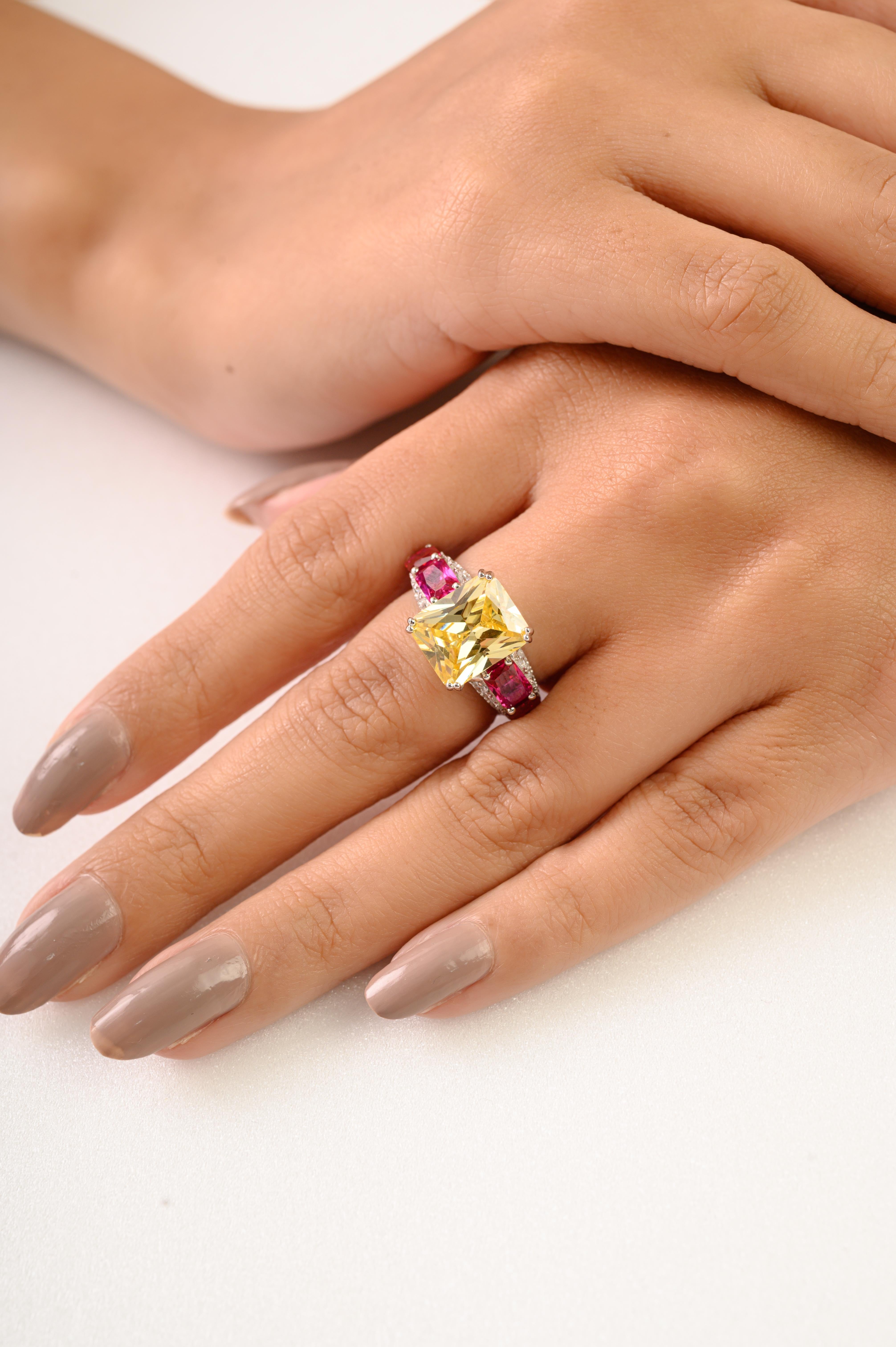 in vendita:  Anello solitario in argento massiccio 925 con zirconi gialli, rosa e bianchi di Silvorra 4