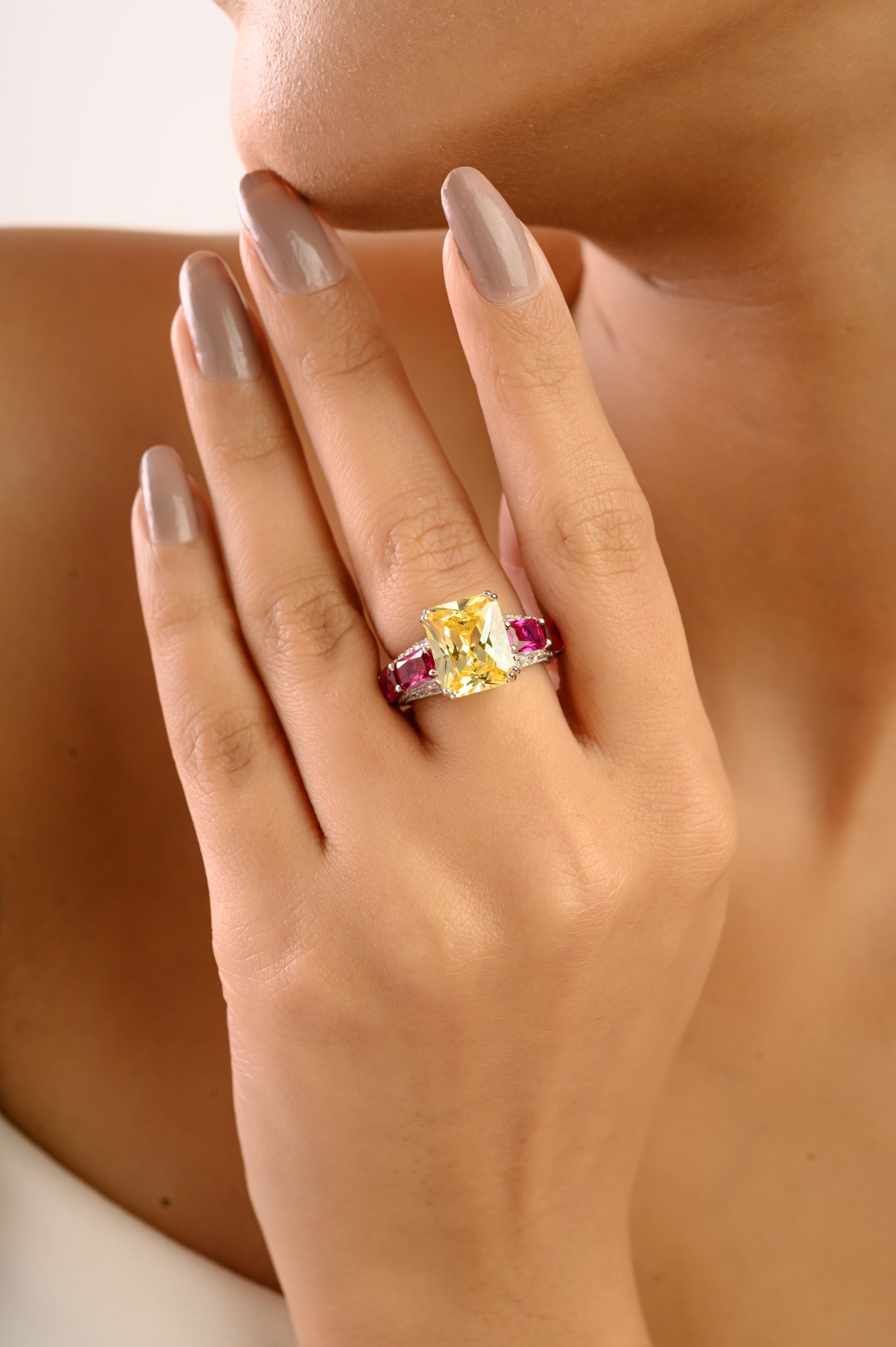 in vendita:  Anello solitario in argento massiccio 925 con zirconi gialli, rosa e bianchi di Silvorra 6