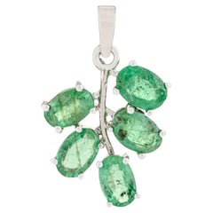 Ciondolo a forma di foglia in argento 925 Silvorra con smeraldo naturale taglio ovale