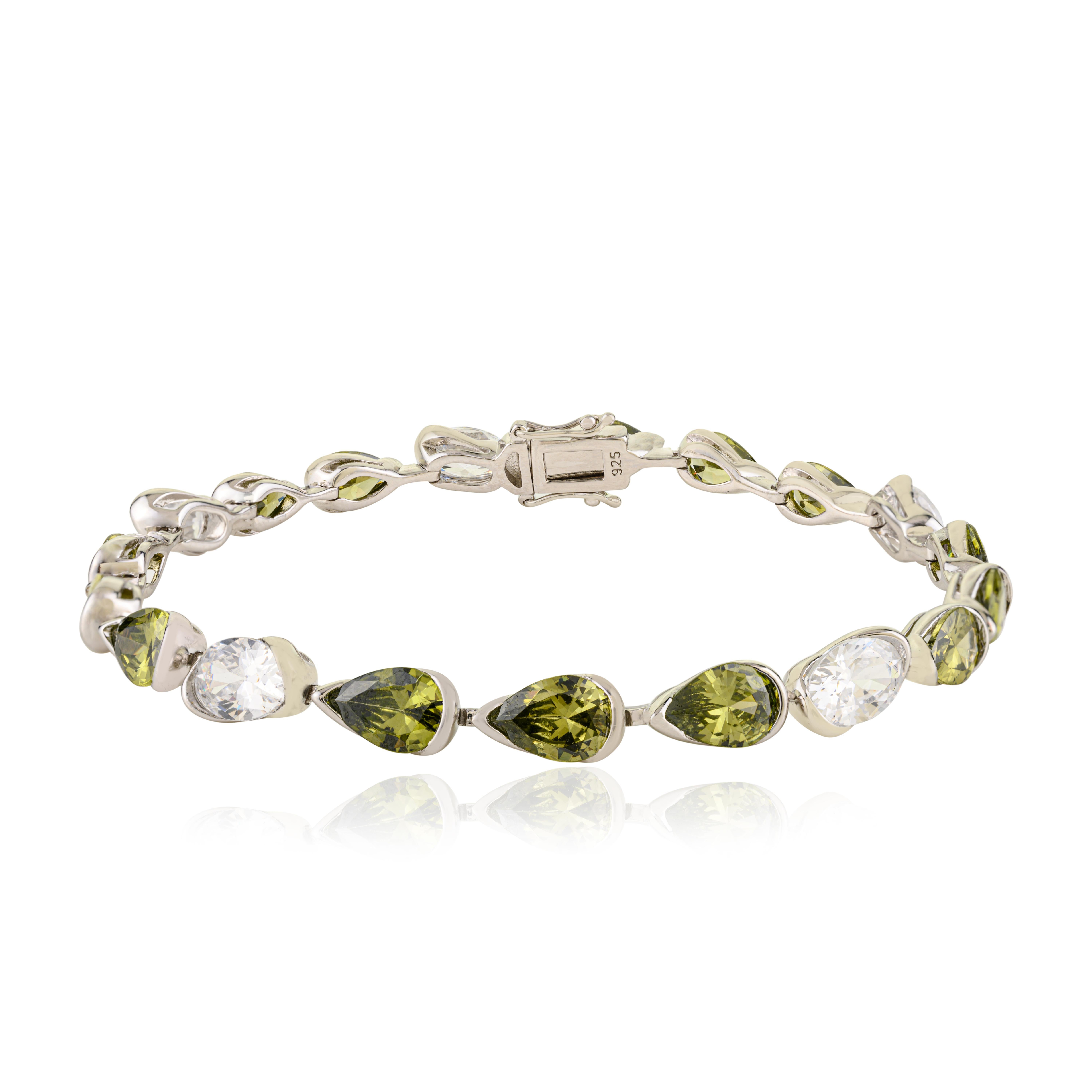 Bracciale Tennis Silvorra 925 in argento sterling bicolore verde e bianco con zircone cubico In condizioni Nuovo in vendita a New York, NY