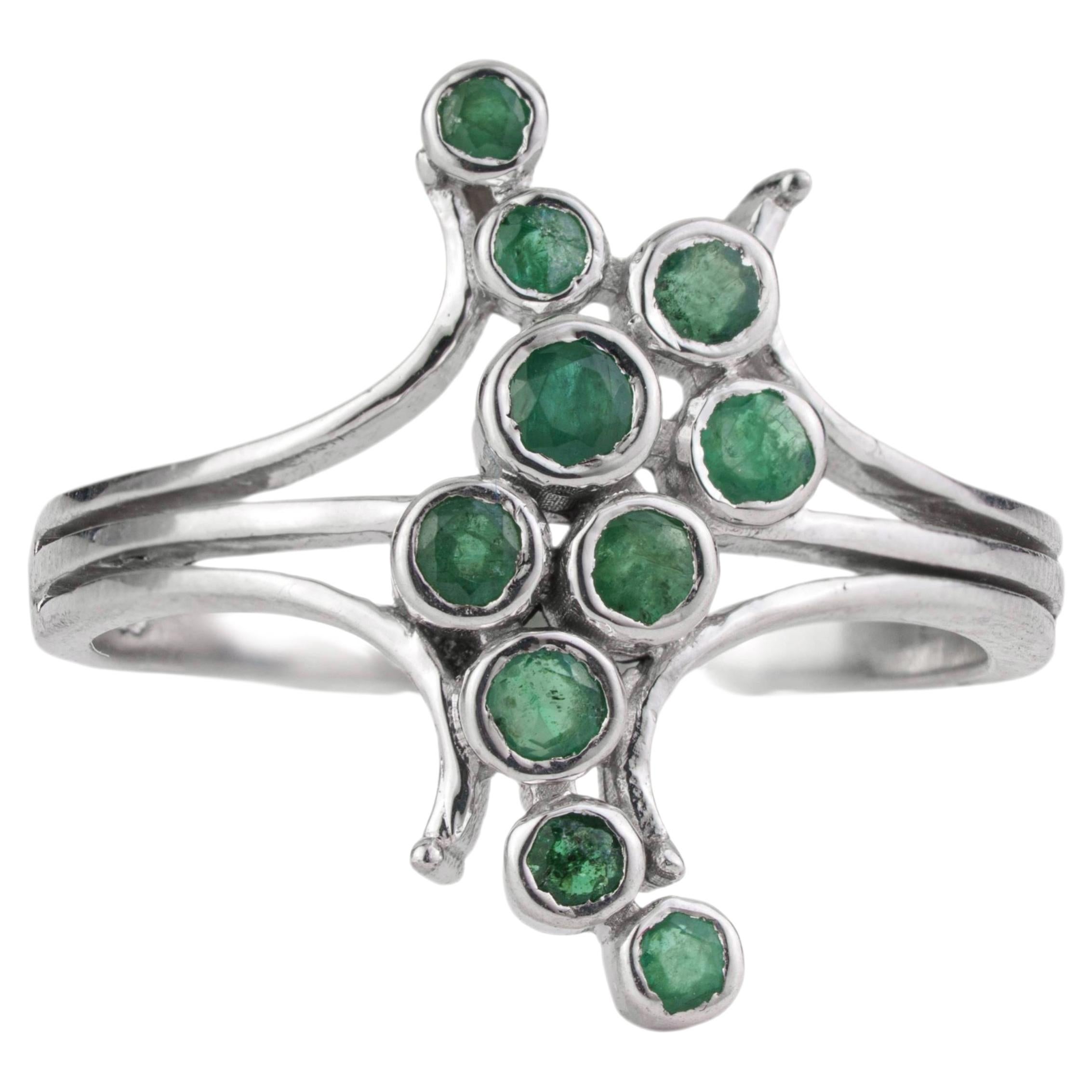 For Sale:  Silvorra Abstract Round Emerald May Birthstone Bubble Cluster Ring in 925 Silver