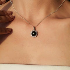 Silvorra Antique Black Star & Zirkon Halo Drop Anhänger in 925 Silber Prong gesetzt