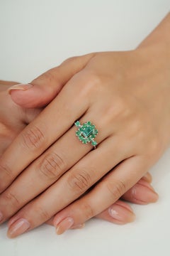 Silvorra Art Deco Inspired 1.58ct Emerald and Diamond Cluster Ring in 925 Silver
