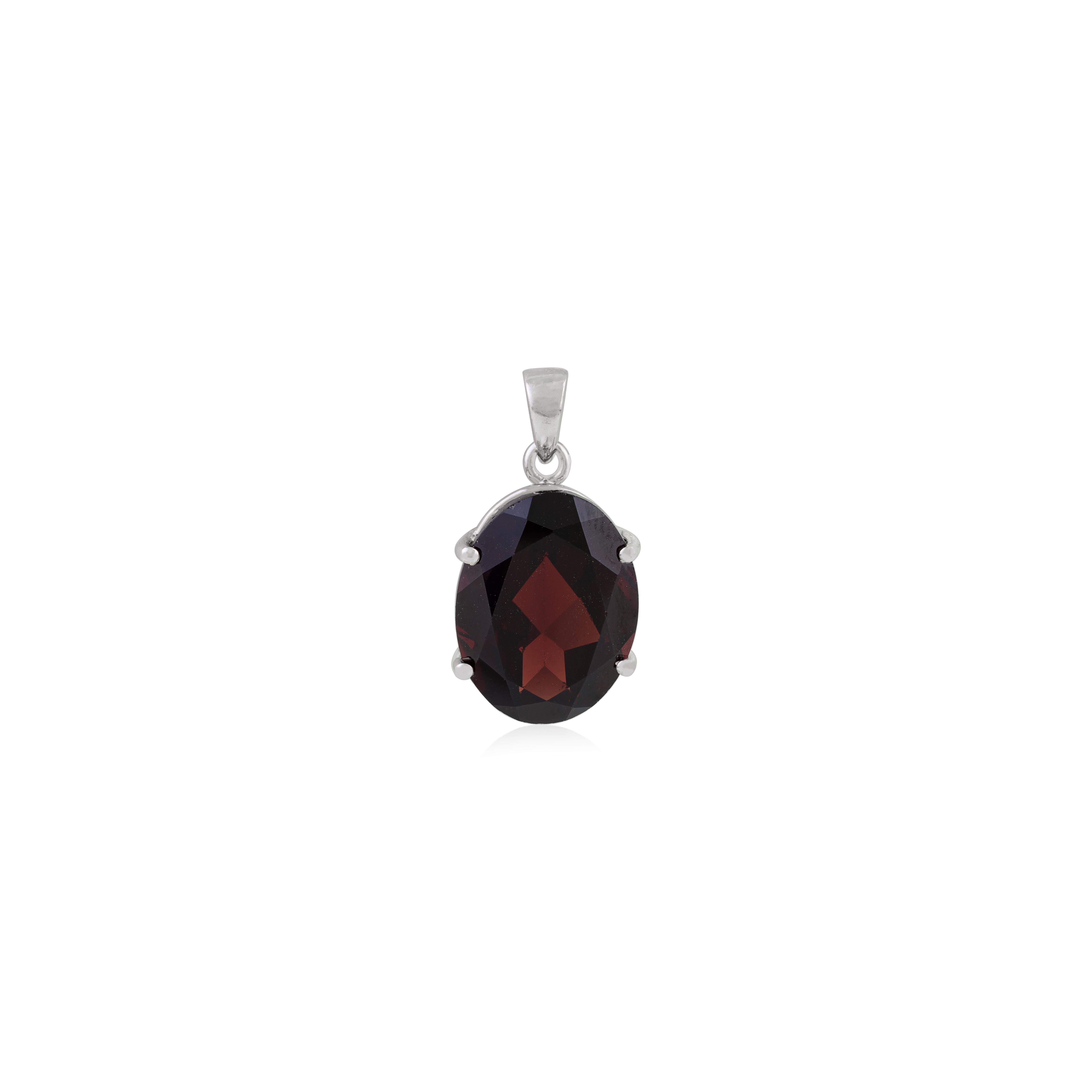 Silvorra Art Deco Style 9Ct Deep Red Oval Cut Garnet Pendant in 925 Solid Silver For Sale 3